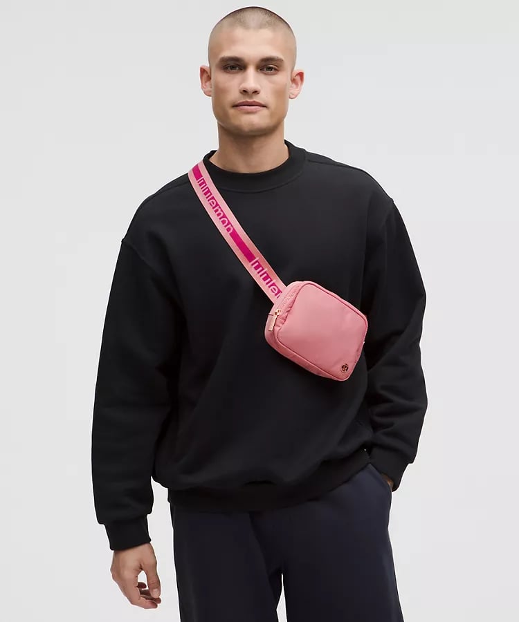 AUTHENTIC/ORIGINAL LuluLemon Everywhere Belt Bag 1L Wordmark