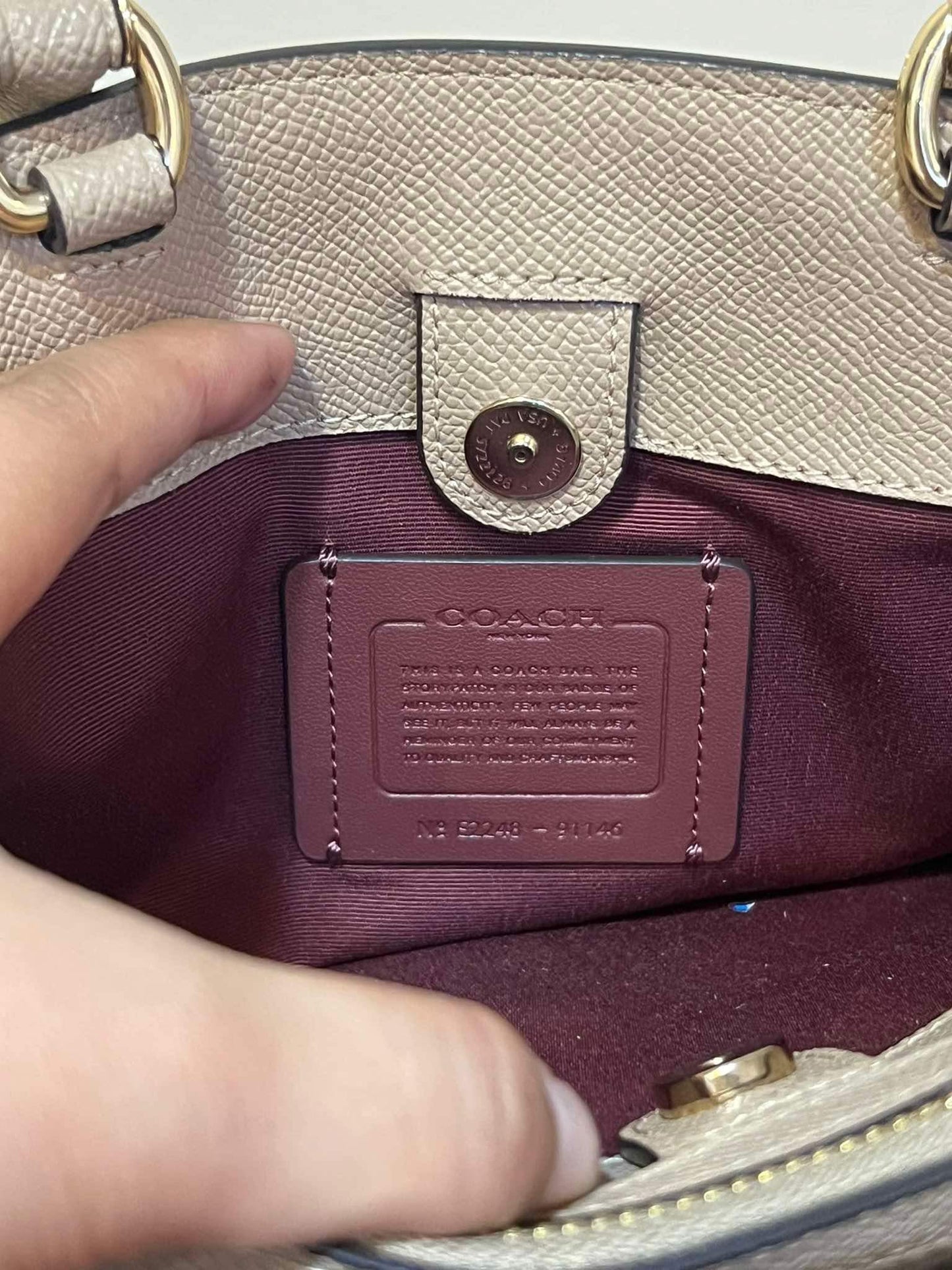 AUTHENTIC/ORIGINAL Preloved Coach Mini Lillie Carryall Small Satchel Bag Taupe