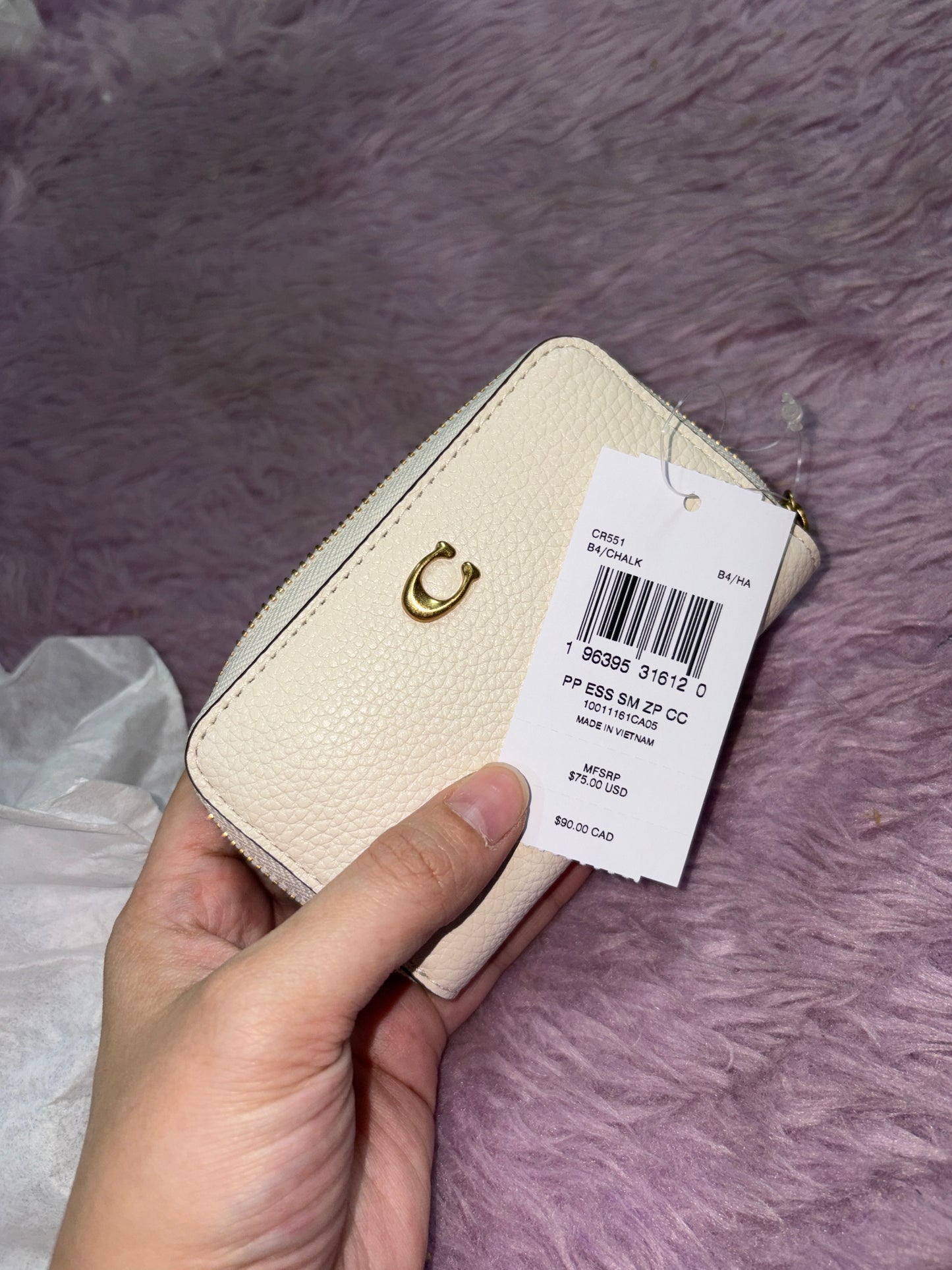 ORIG & IMPORTED CCH Retail Essential Small Zip Around Card Case White Wallet