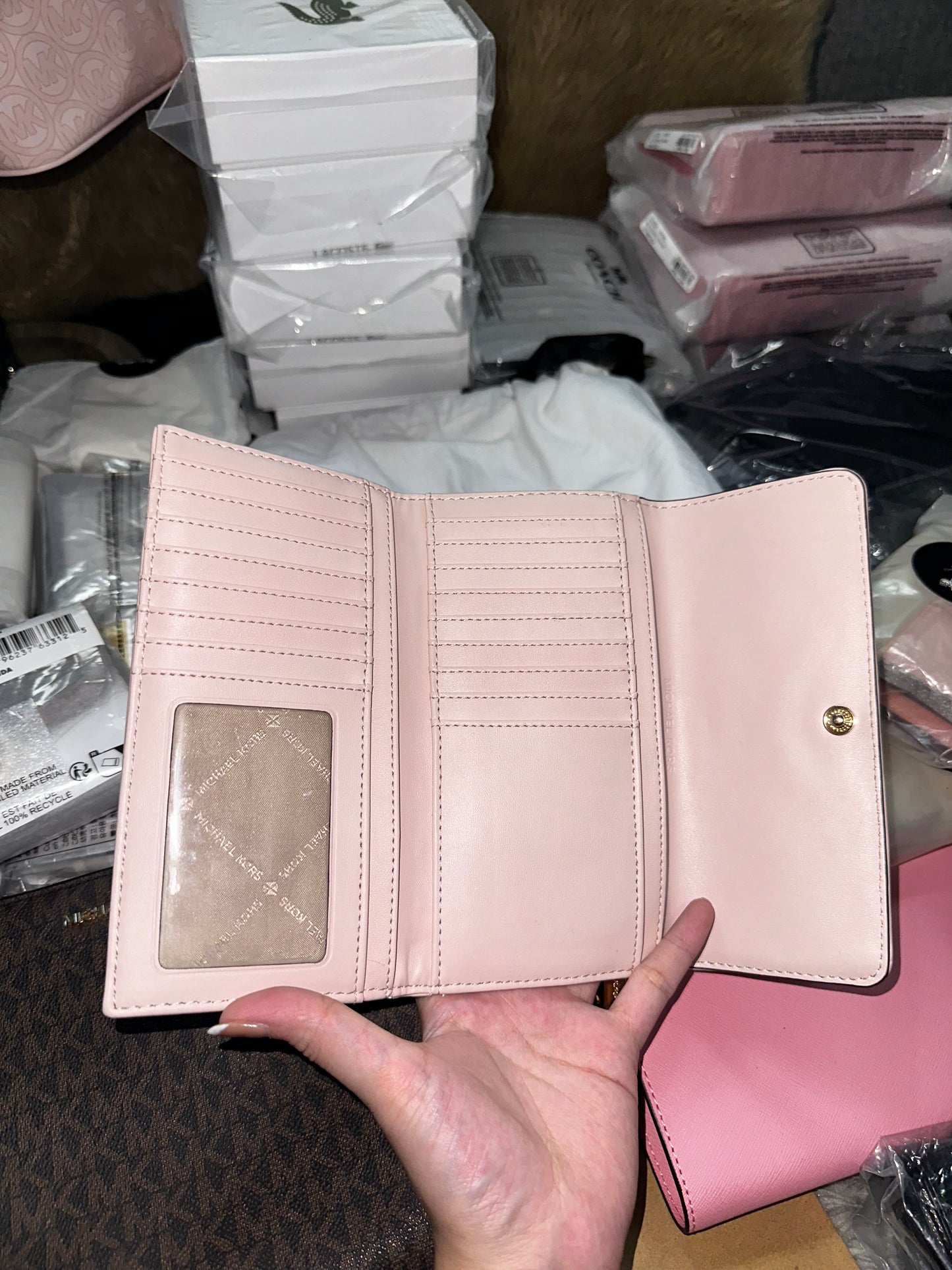 AUTHENTIC/ORIGINAL Preloved MK Michael K0rs Jet Set Travel Large Trifold Quilted Leather Pink Long Wallet