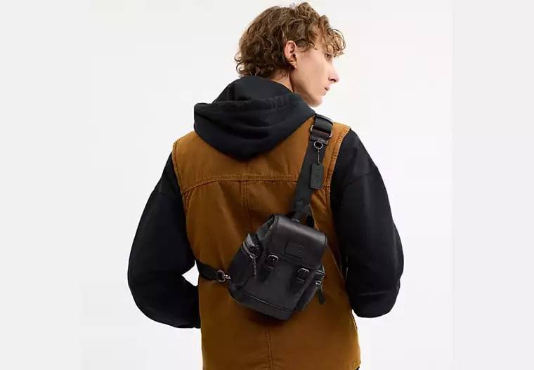 ORIG & IMPORTED COACH Sprint Sling Pack In Signature Jacquard