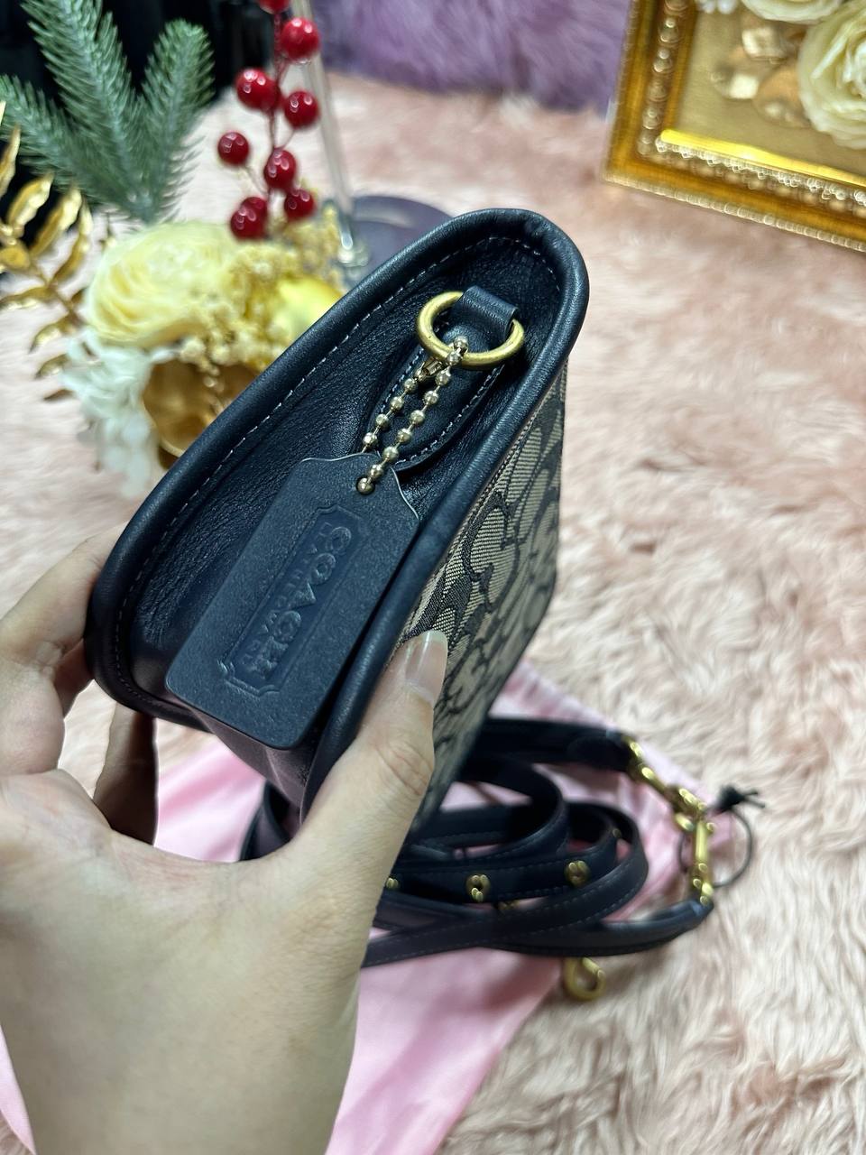 ORIG Preloved COACH Retail Swinger Blue Shoulder Bag In Signature Jacquard