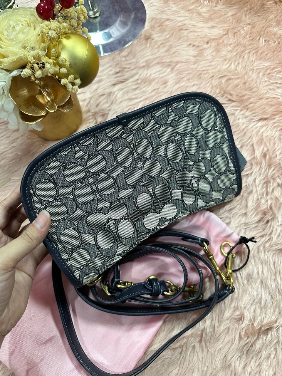 ORIG Preloved COACH Retail Swinger Blue Shoulder Bag In Signature Jacquard