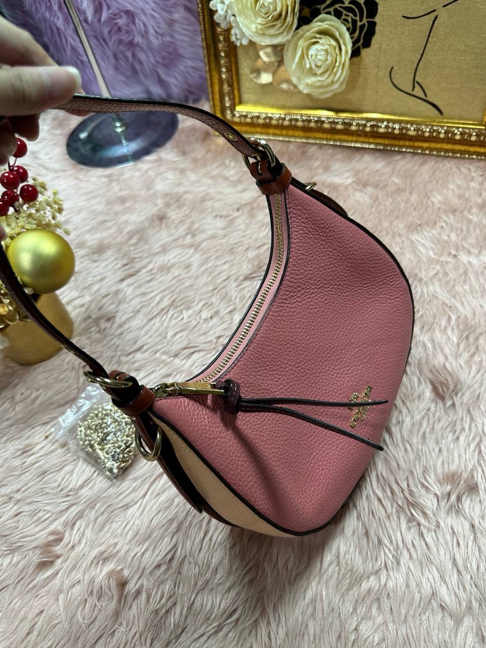 ORIG Preloved COACH Kleo Hobo Shoulder Peach Bag