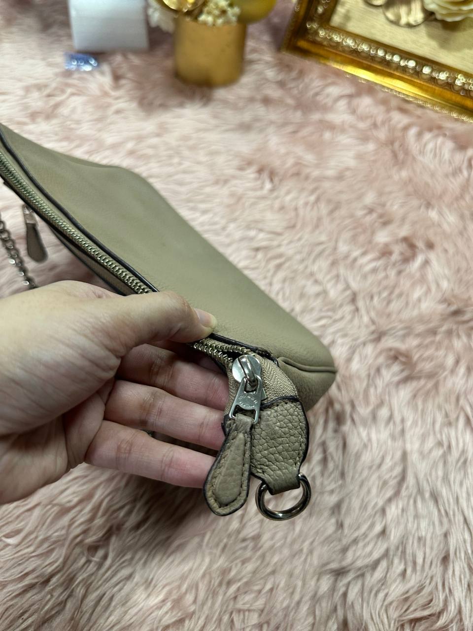 ORIG Preloved COACH Nolita Wristlet 24 Small Beige Shoulder Bag