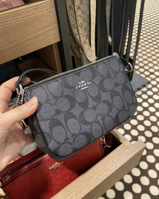 ORIG & IMPORTED COACH Nolita 19 Wristlet Small Black Bag