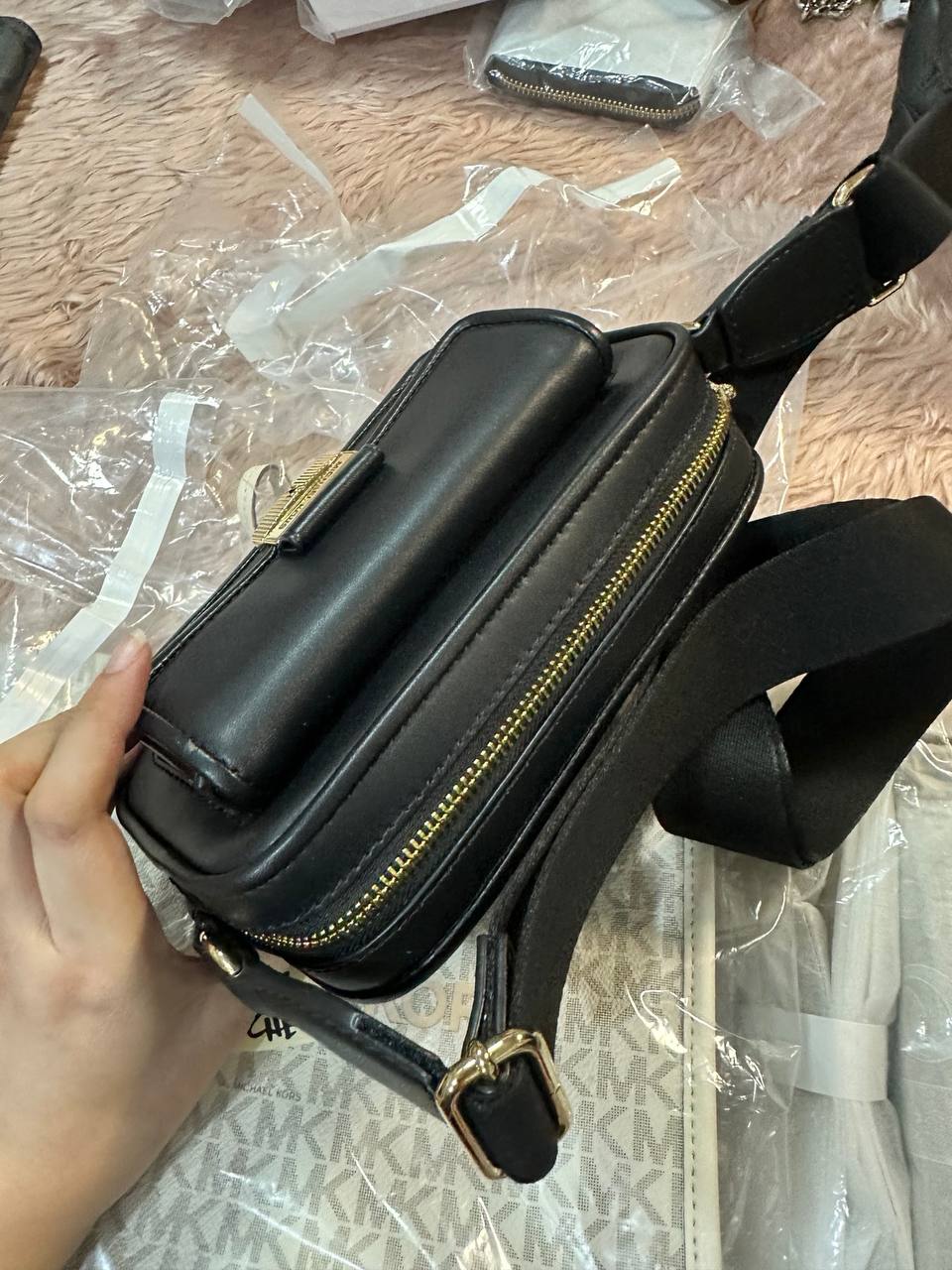 ORIG & IMPORTED Michael Kors MK Bradshaw Extra-Small XS Camera Crossbody Bag Black Brown