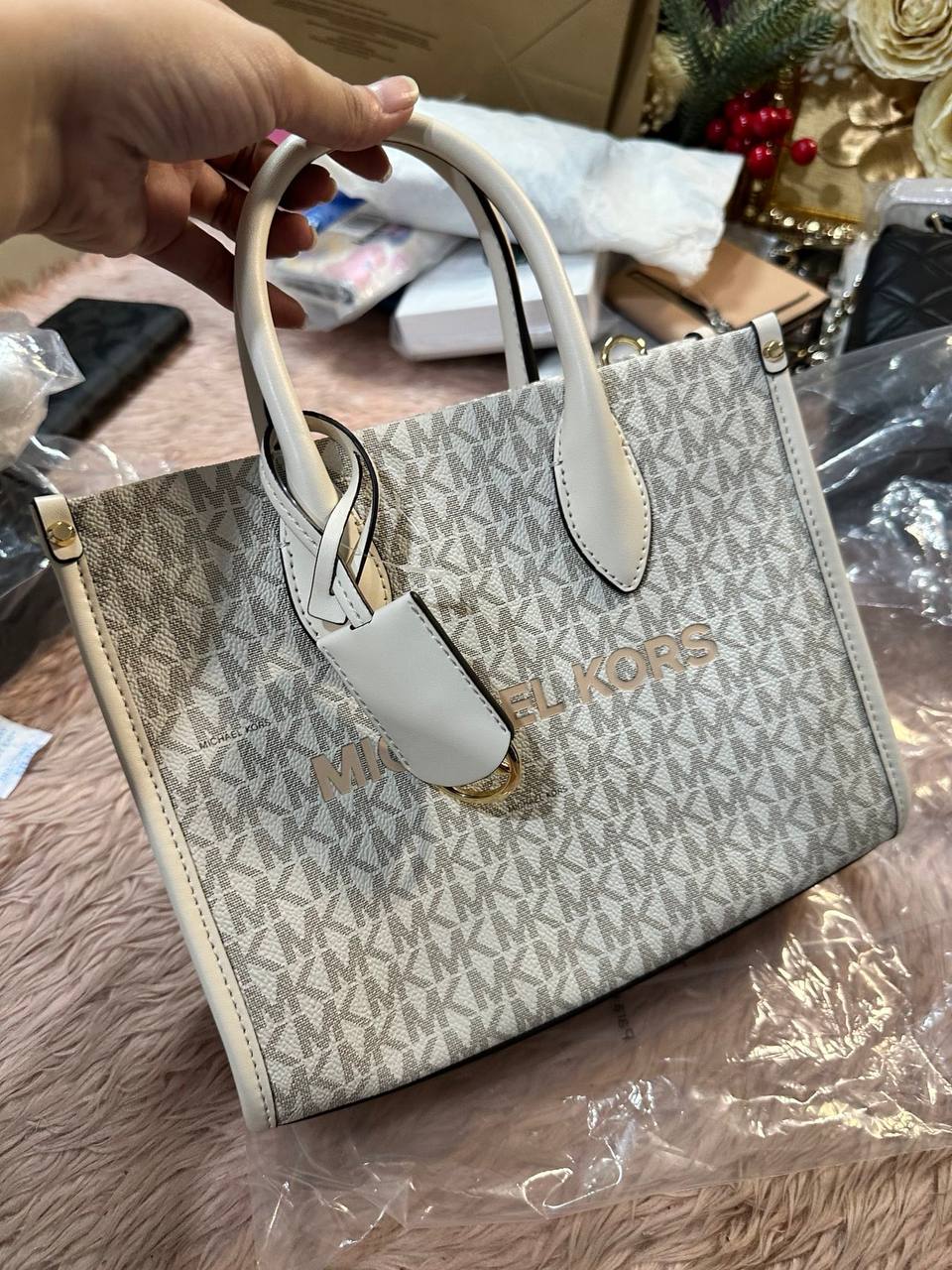 ORIG & IMPORTED Michael Kors MK Mirella Small Signature Logo Crossbody Bag Vanilla White