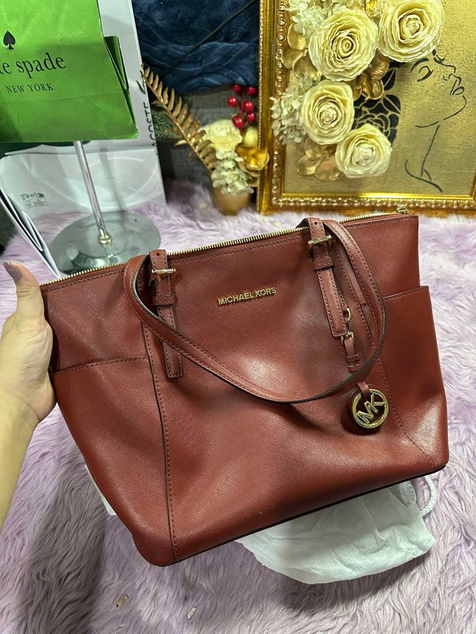 ORIG Preloved Michael Kors MK Charlotte Large Leather Top Zip Shoulder Tote Red Bag