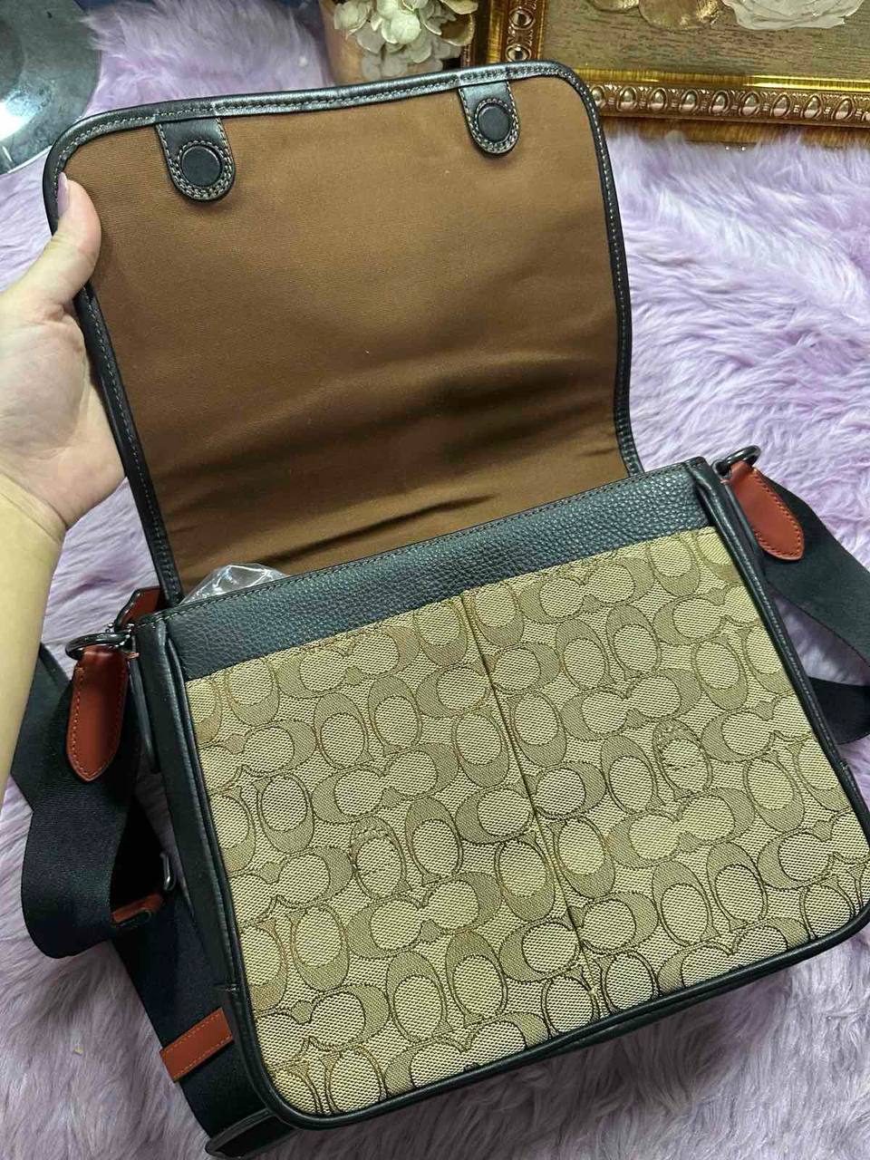 ORIG Preloved Coach Sprint Messenger Men Brown Bag In Signature Jacquard