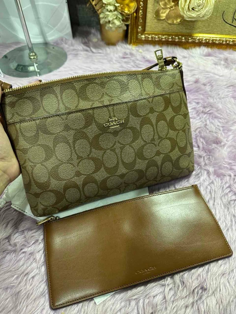 ORIG Preloved Coach East/West Crossbody Small Slim Khaki Brown Bag with Pouch