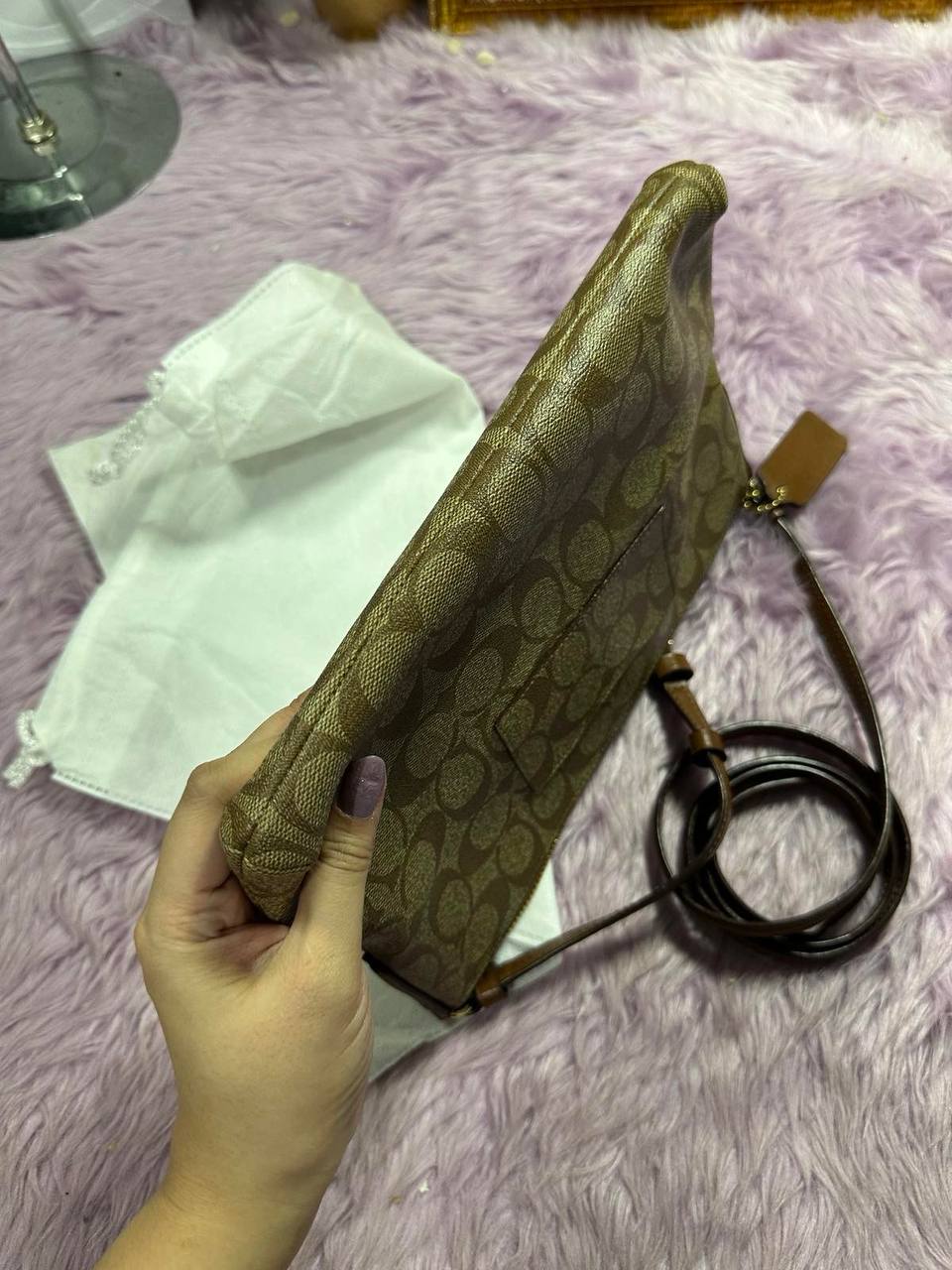 ORIG Preloved Coach East/West Crossbody Small Slim Khaki Brown Bag with Pouch