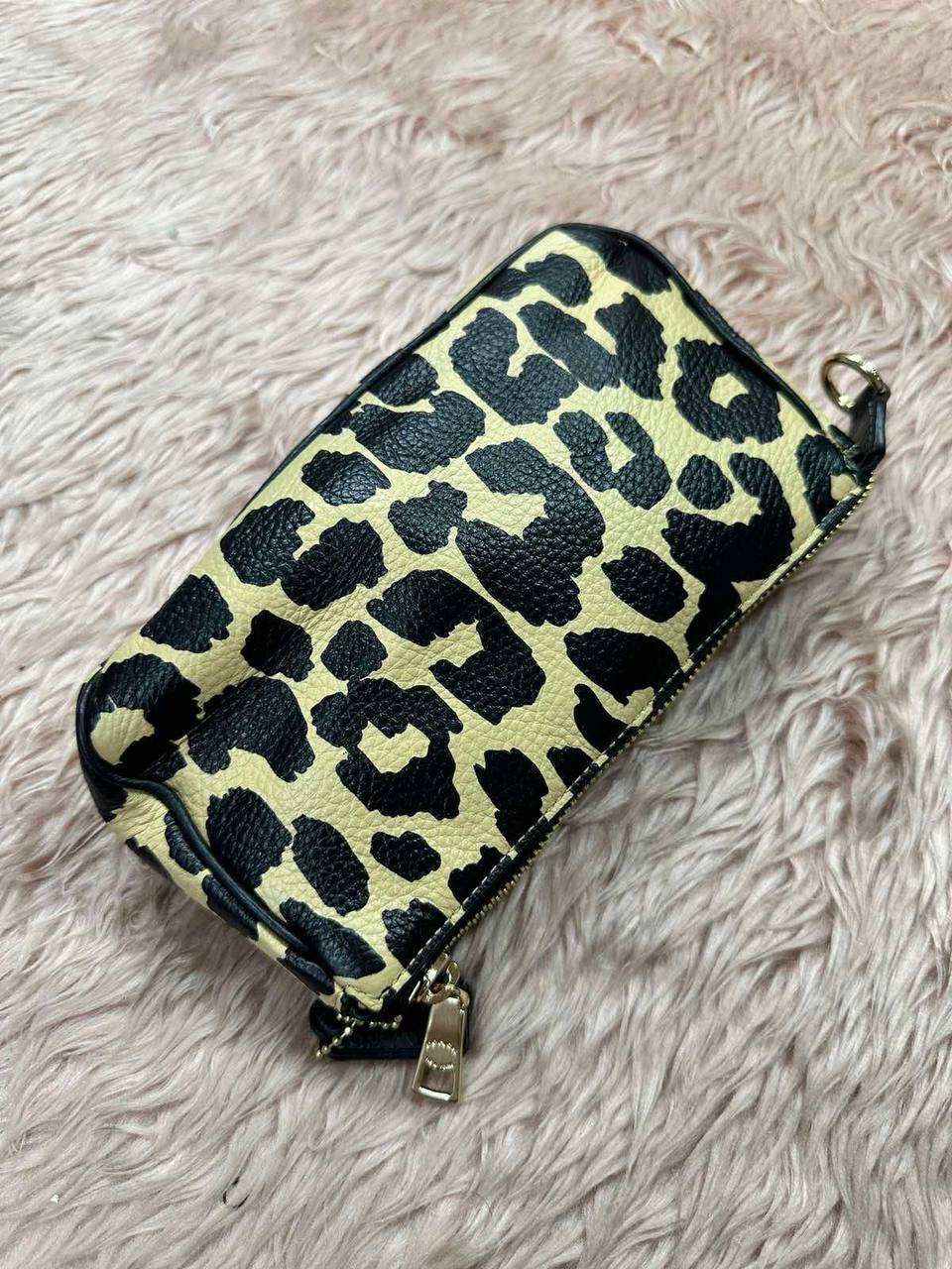ORIG & IMPORTED Coach Nolita 19 With Leopard Print Small Bag Chain Strap