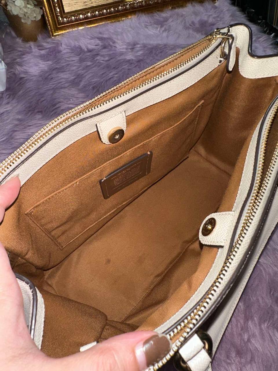 ORIG Preloved Coach Surrey Carryall Satchel White Bag