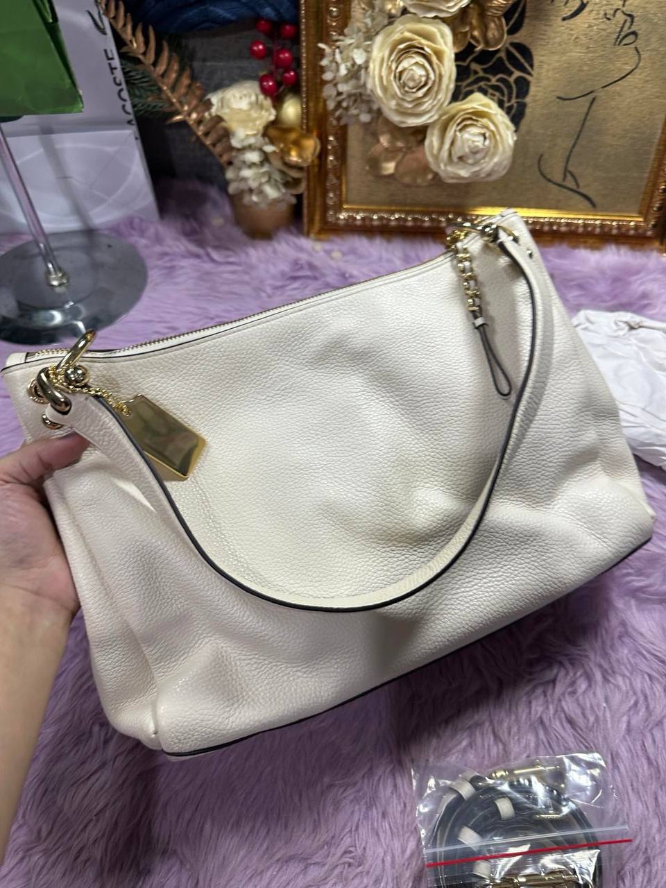 ORIG Preloved Coach Mia Shoulder White Bag