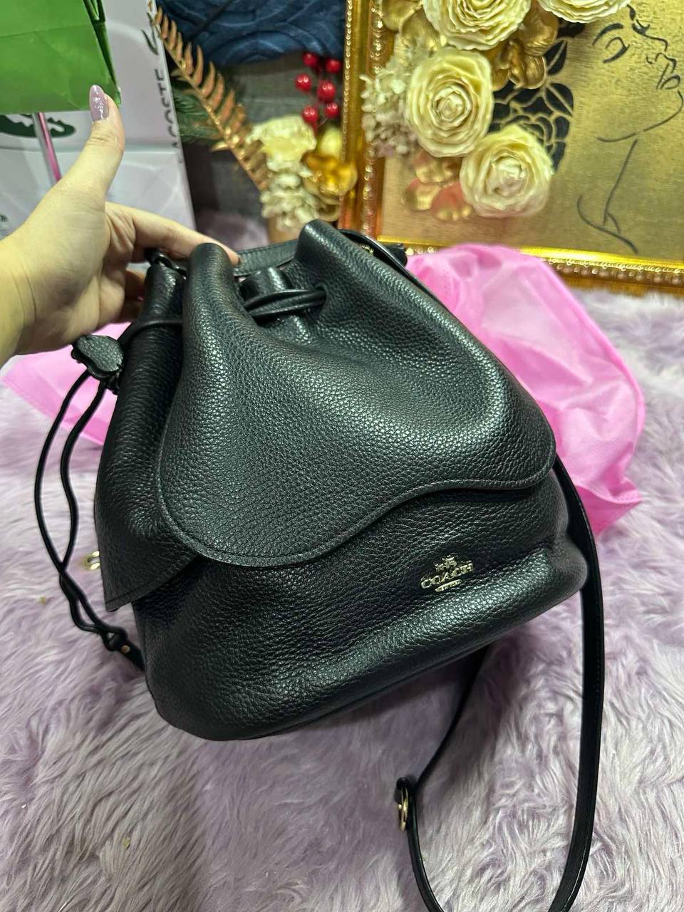 ORIG Preloved RARE Coach Petal Bag 22 Small Bucket Black Bag