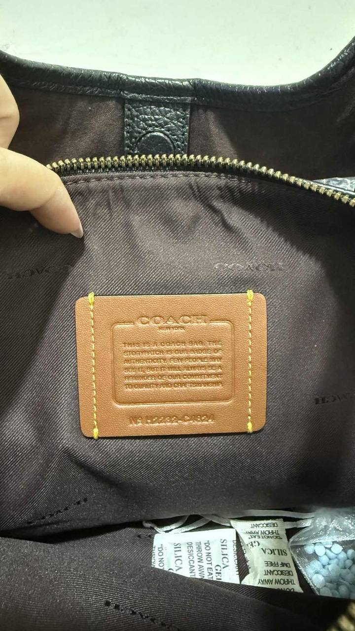 ORIG Preloved Retail Coach Lori Shoulder Black Bag