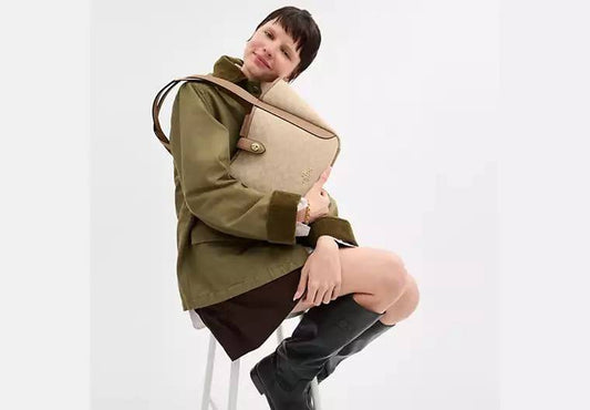 ORIG & IMPORTED COACH Hadley Turnlock Tote Bag With Signature Canvas