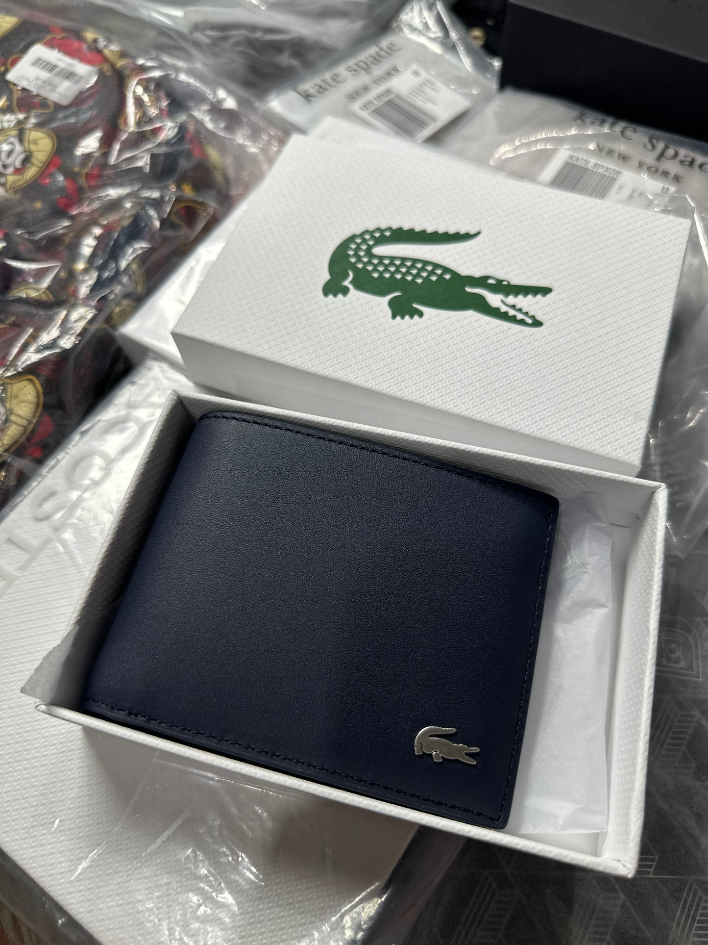 AUTHENTIC/ORIGINAL Lacoste Men's Fitzgerald Leather Billfold Wallet Navy Blue