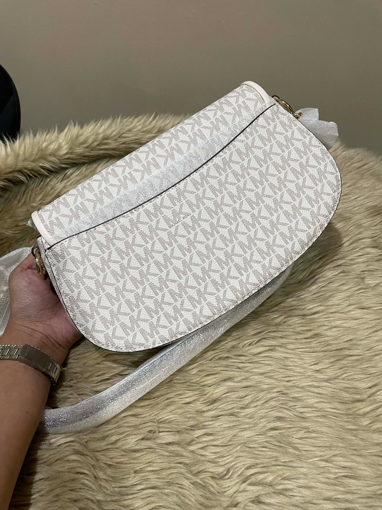 ORIG & IMPORTED MK Mila Medium Signature Logo Messenger Flap Bag Brown/Pink/Vanilla