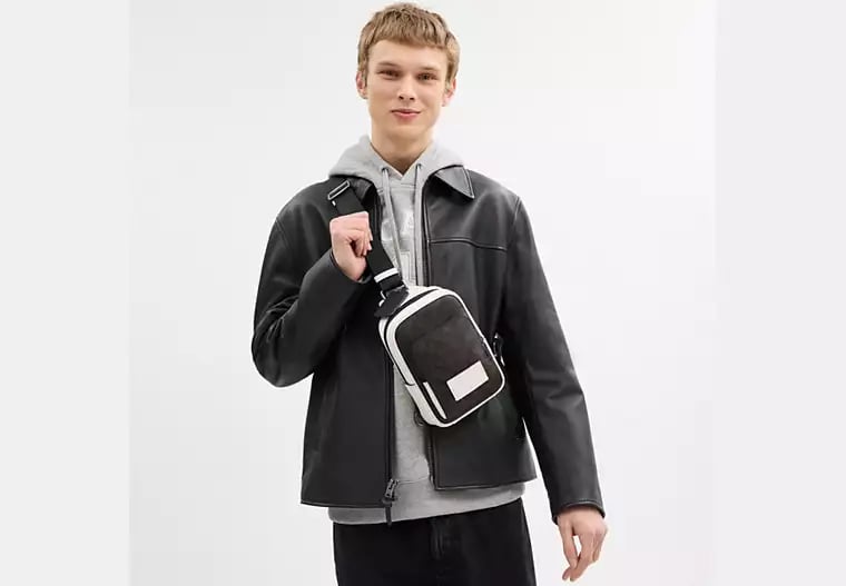 AUTHENTIC/ORIGINAL COACH Racer Sling Pack In Colorblock Signature Canvas