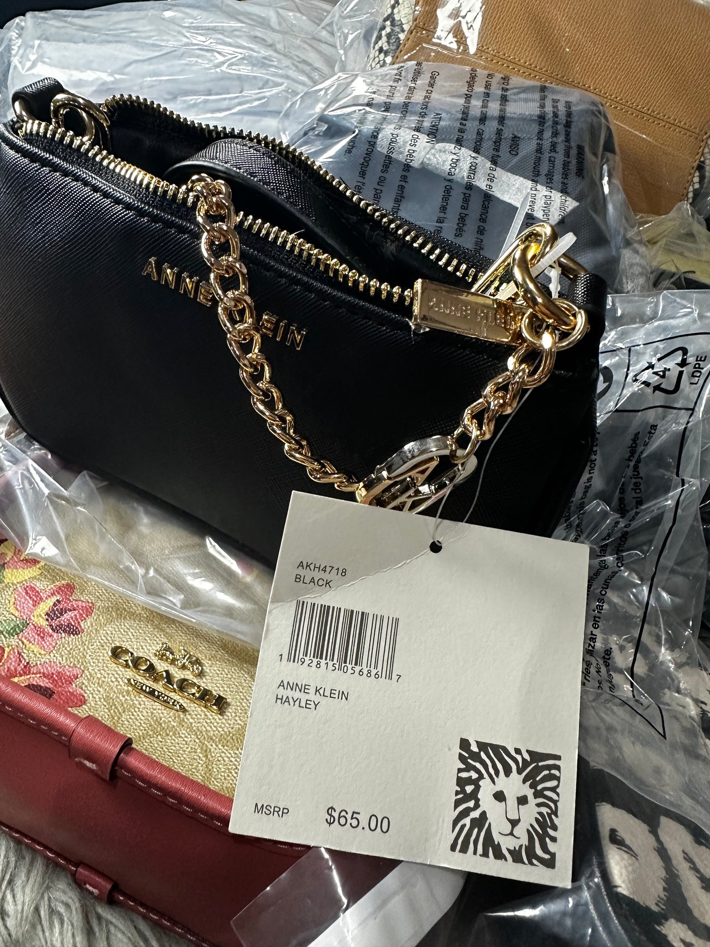 AUTHENTIC/ORIGINAL Anne Klein AK Small Bag Black