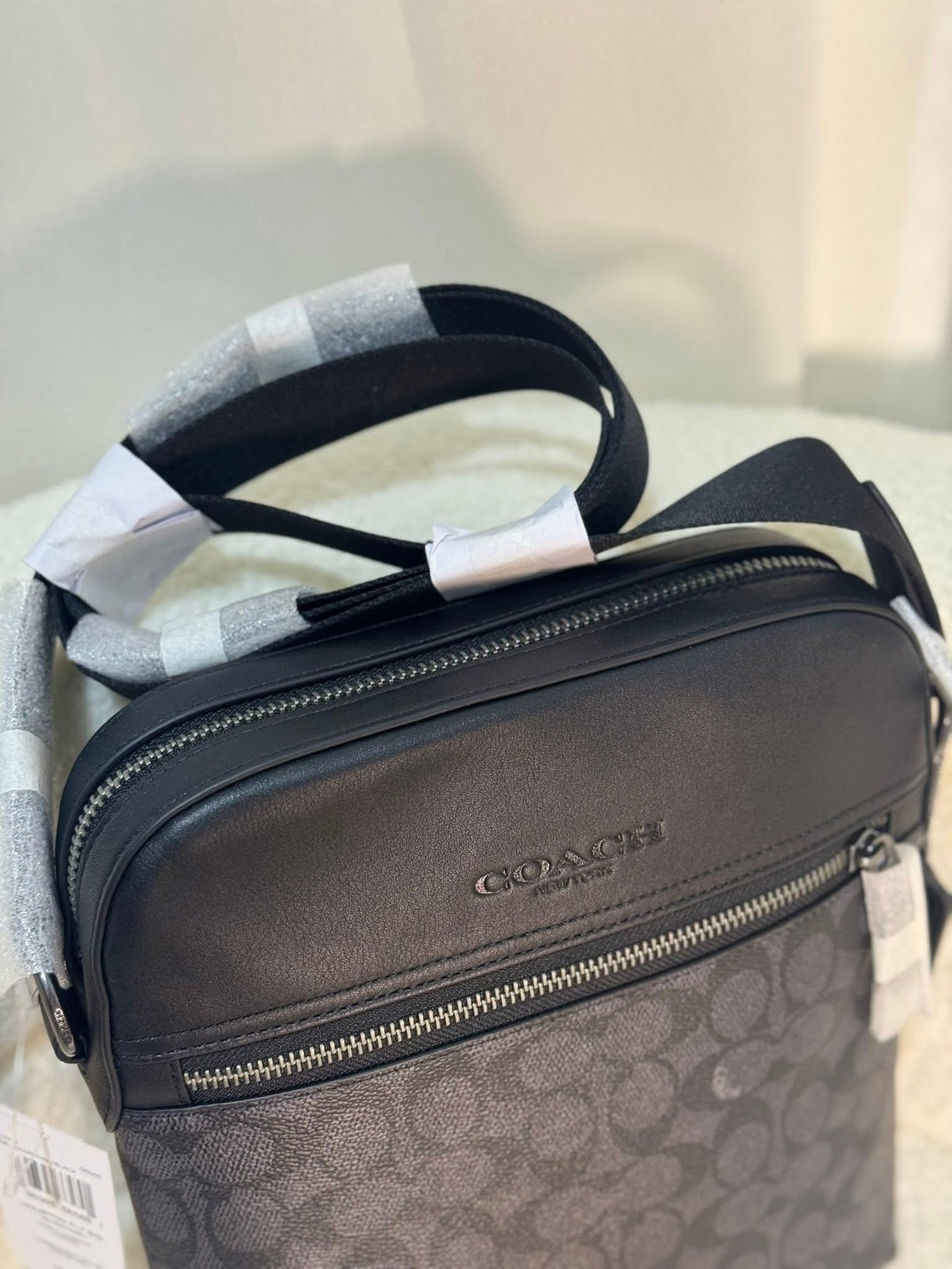 ORIG & IMPORTED CCH Houston Flight Men’s Bag In Signature Canvas Black