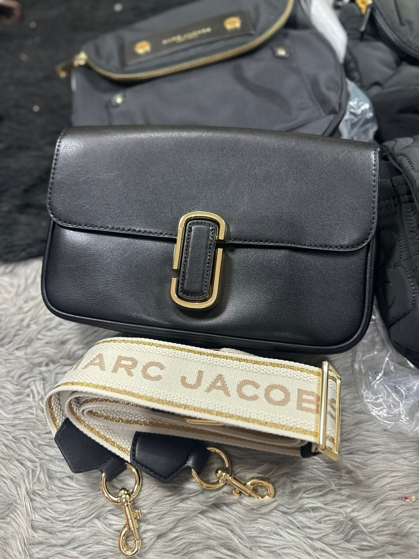 AUTHENTIC/ORIGINAL Marc Jacobs MJ The J Marc Shoulder Bag Black