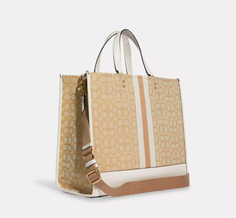 AUTHENTIC/ORIGINAL COACH Dempsey Large Tote Bag 40 In Signature Jacquard With Stripe And Coach Patch in LIGHT KHAKI CHALK