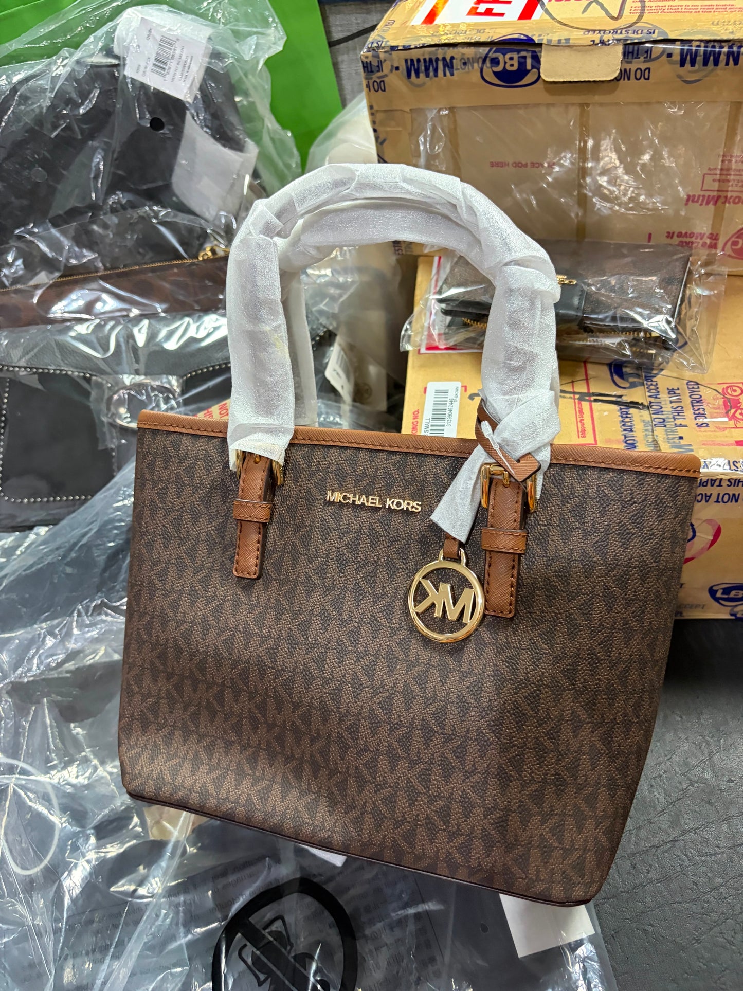 AUTHENTIC/ORIGINAL MK Jet Set Travel Extra-Small Logo Top-Zip Tote Bag brown