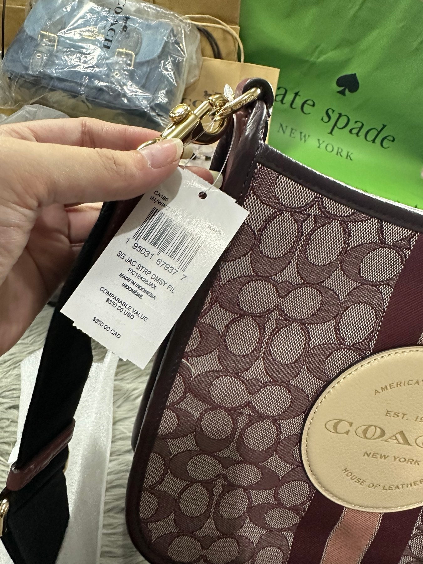 AUTHENTIC/ORIGINAL Coach Dempsey File Bag In Signature Jacquard With Stripe Maroon