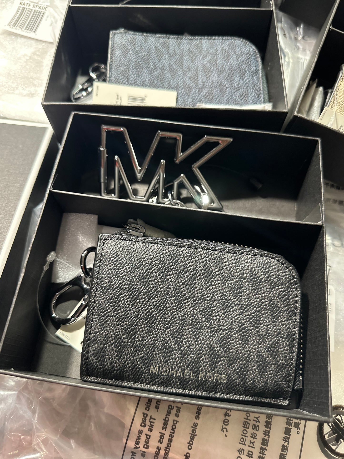 AUTHENTIC/ORIGINAL Michael K0rs MK Logo Men's Wallet and Keychain Gift Set