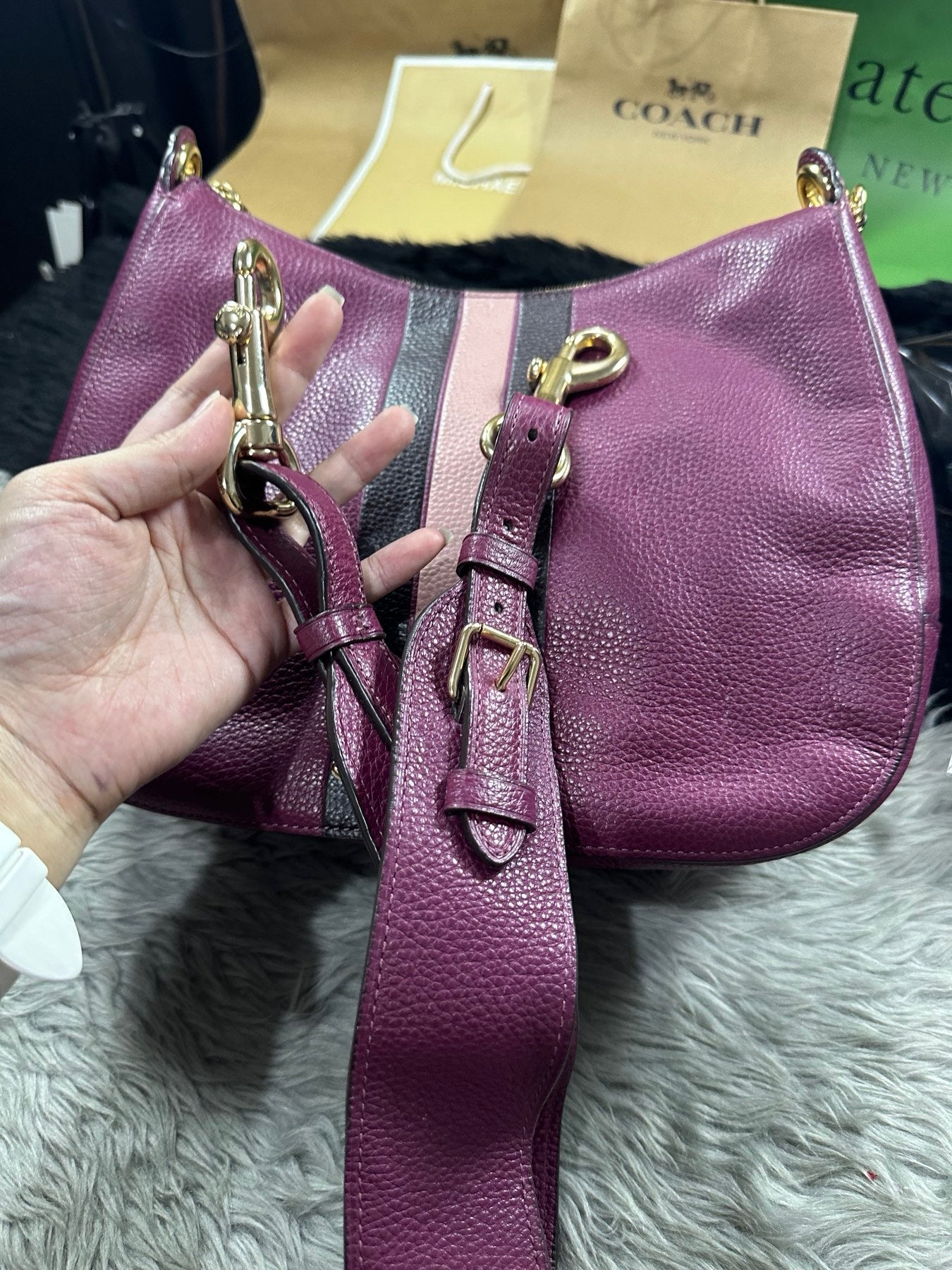 AUTHENTIC/ORIGINAL Preloved Coach Jes Hobo Bag With Varsity Stripe Dark Berry Pink