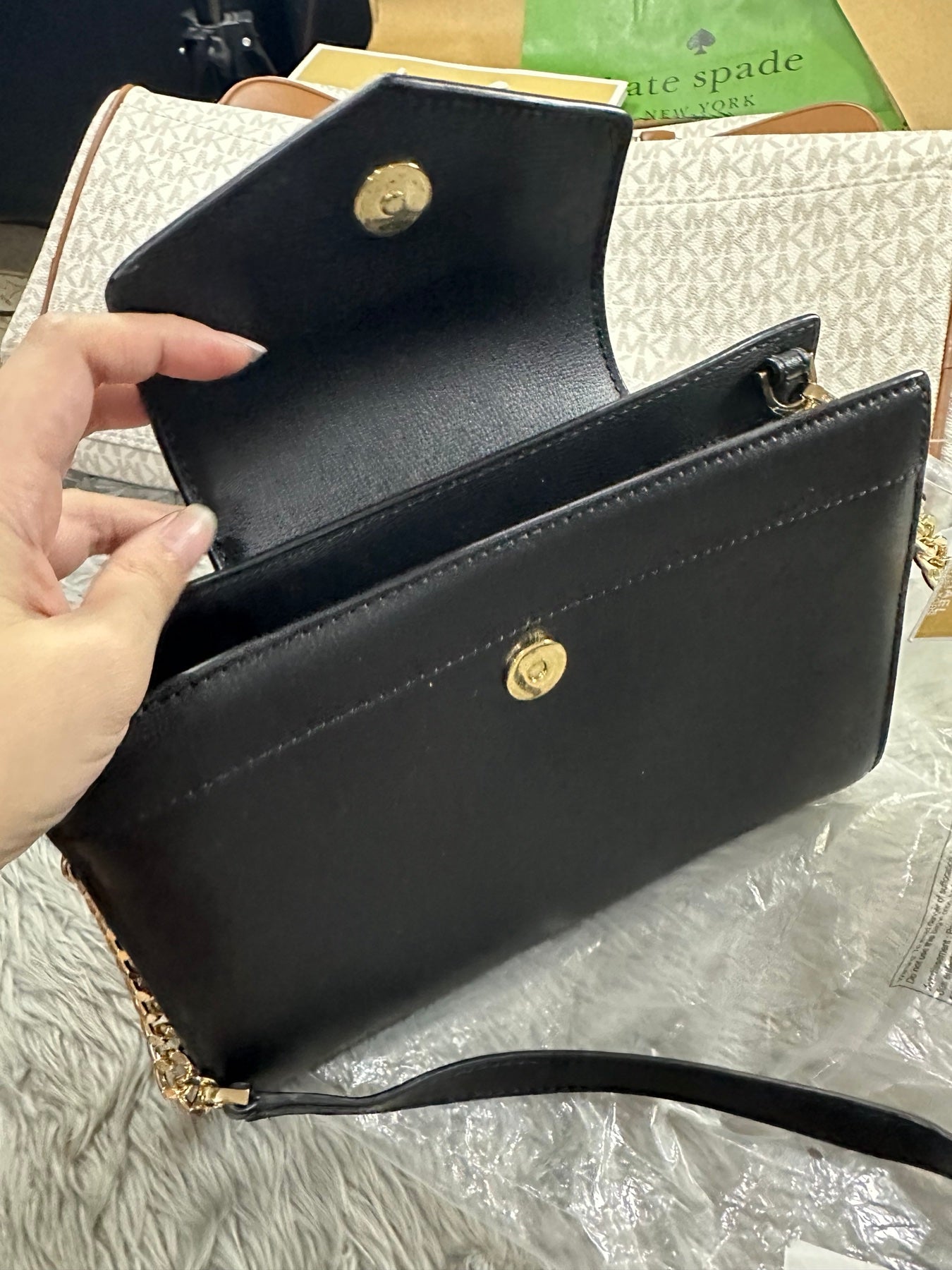 AUTHENTIC/ORIGINAL Preloved MK Mott Large Clutch Crossbody Black Bag