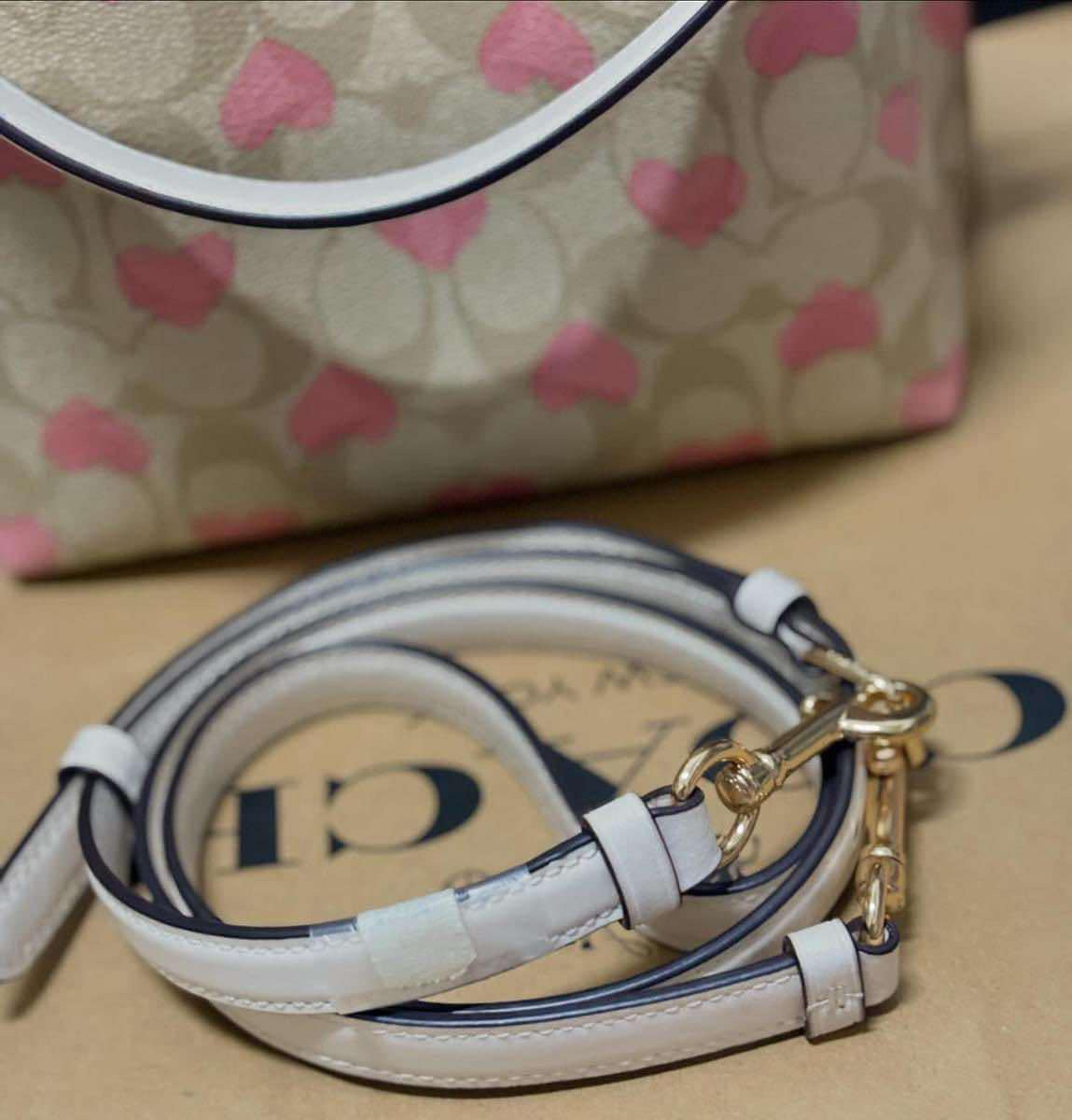 AUTHENTIC/ORIGINAL Preloved Coach Mollie Bucket Bag 22 In Signature Canvas With Heart Print Bag