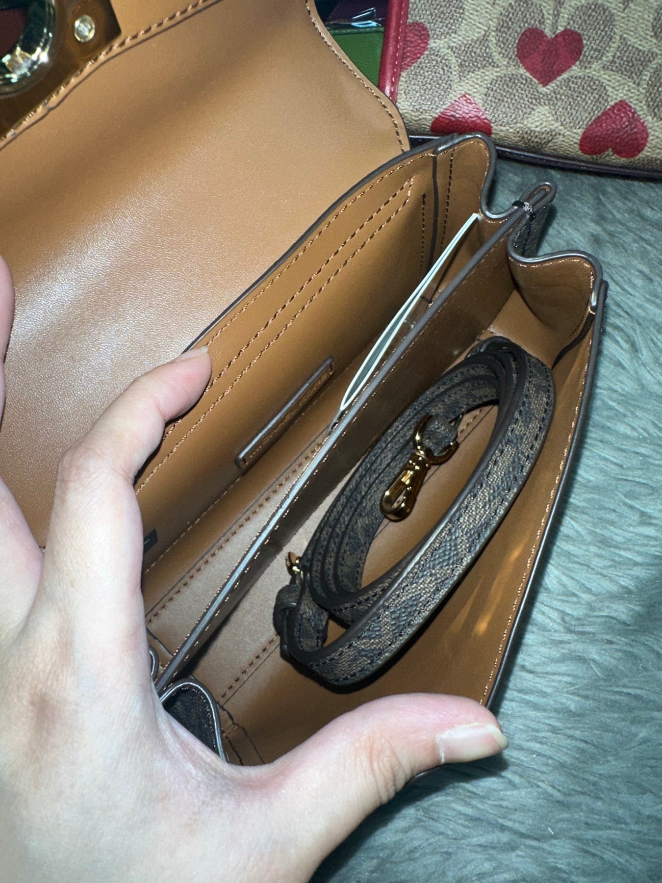 AUTHENTIC/ORIGINAL Preloved MK Lita Small Leather Crossbody Bag Brown