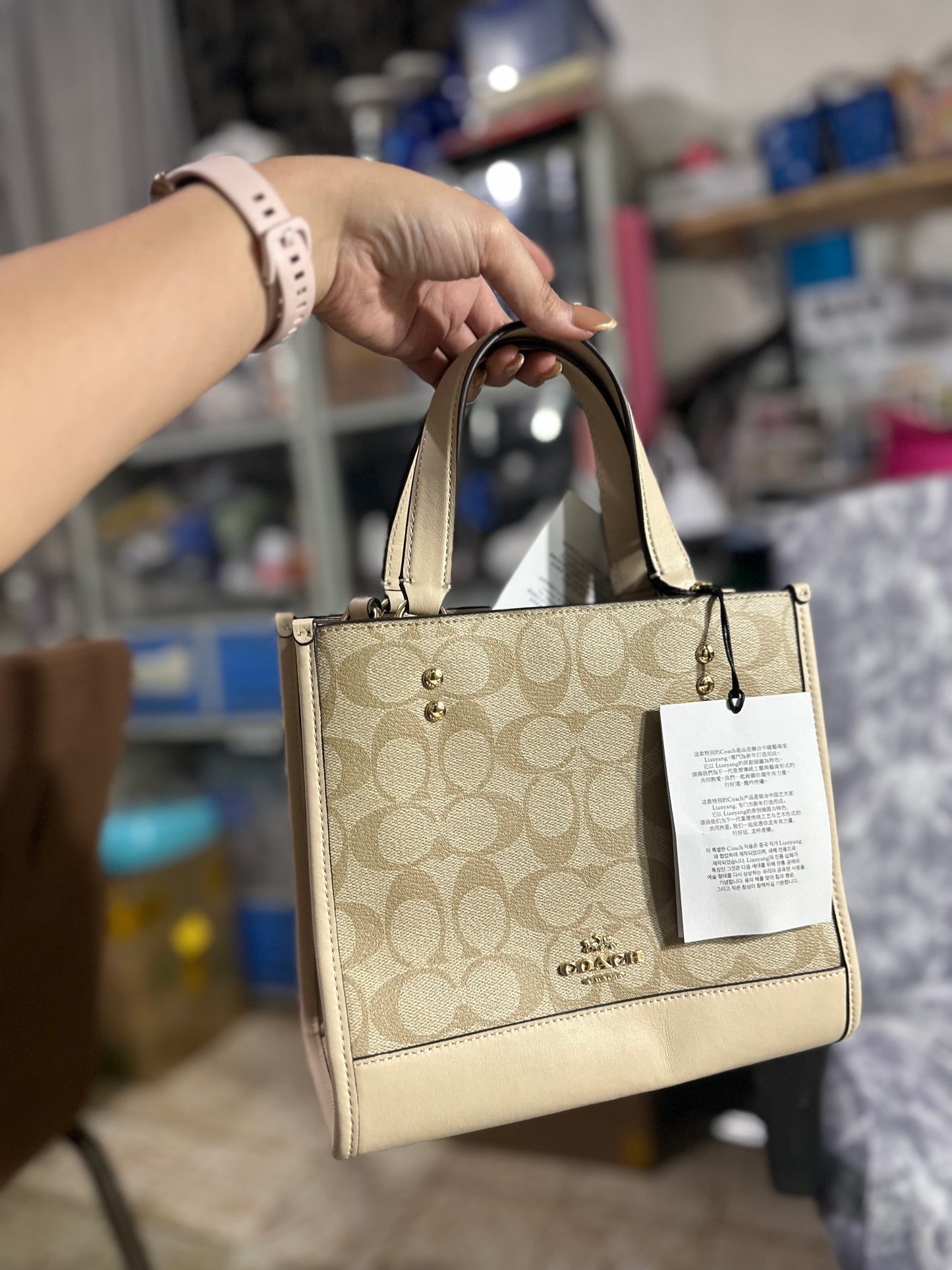 AUTHENTIC/ORIGINAL Coach New Year Dempsey Tote 22 With Dragon Beige Bag