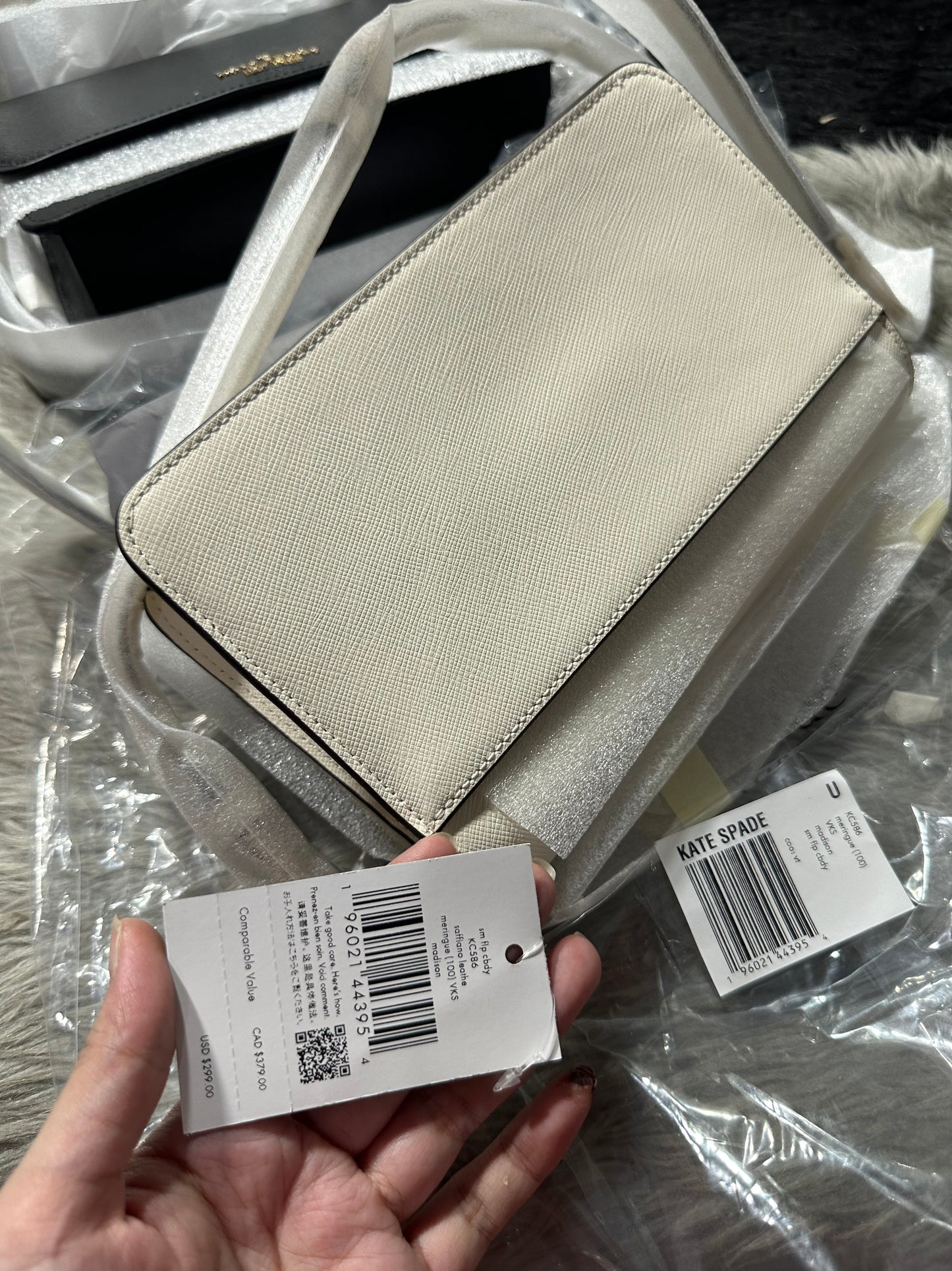 AUTHENTIC/ORIGINAL KateSpade KS Madison Small Flap Crossbody Bag in White/Black/Beige