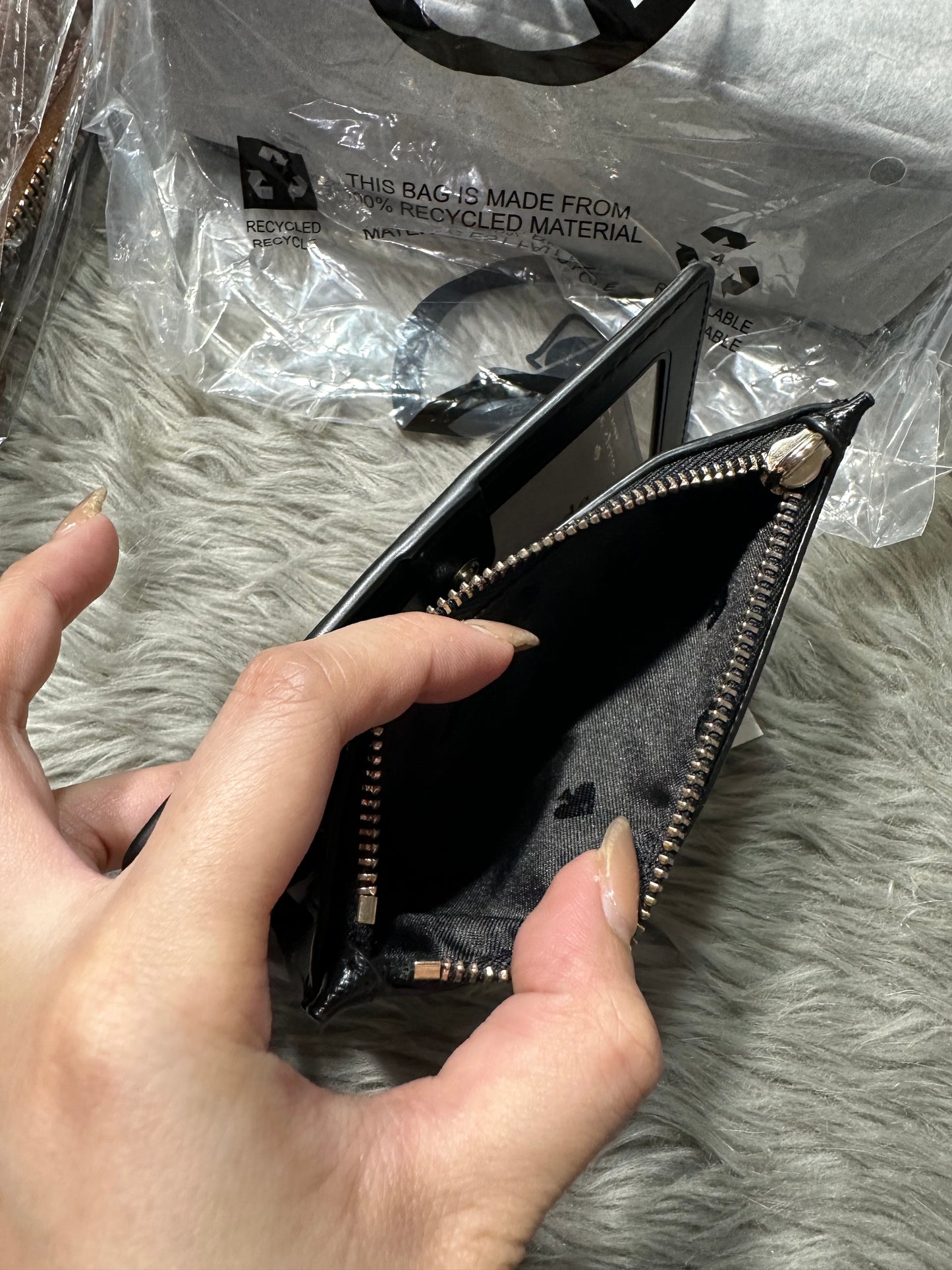 AUTHENTIC/ORIGINAL KateSpade KS Preloved Staci Colorblock Small Slim Bifold Wallet in Warm Beige