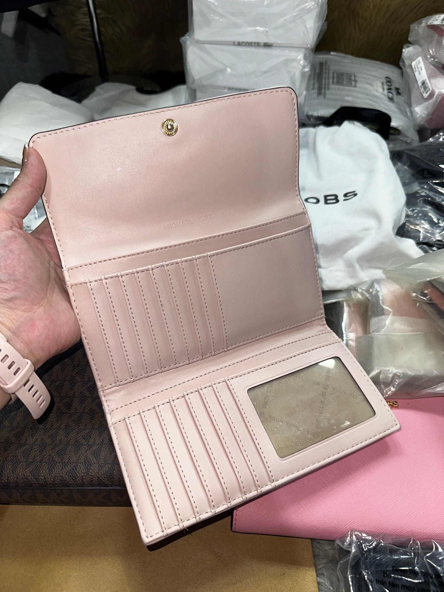 AUTHENTIC/ORIGINAL Preloved MK Michael K0rs Jet Set Travel Large Trifold Quilted Leather Pink Long Wallet