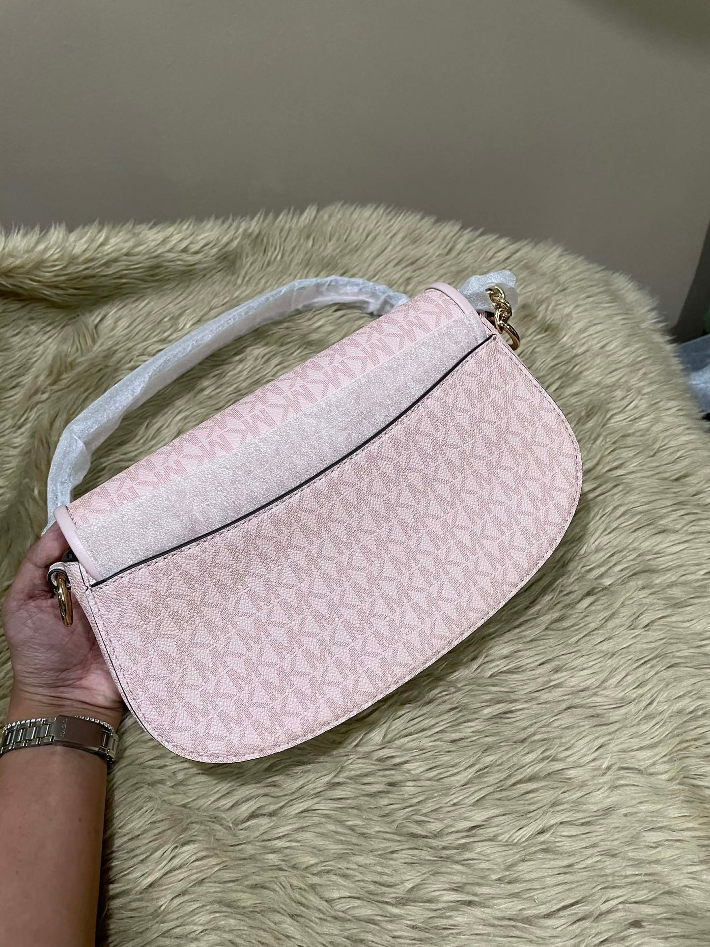 ORIG & IMPORTED MK Mila Medium Signature Logo Messenger Flap Bag Brown/Pink/Vanilla