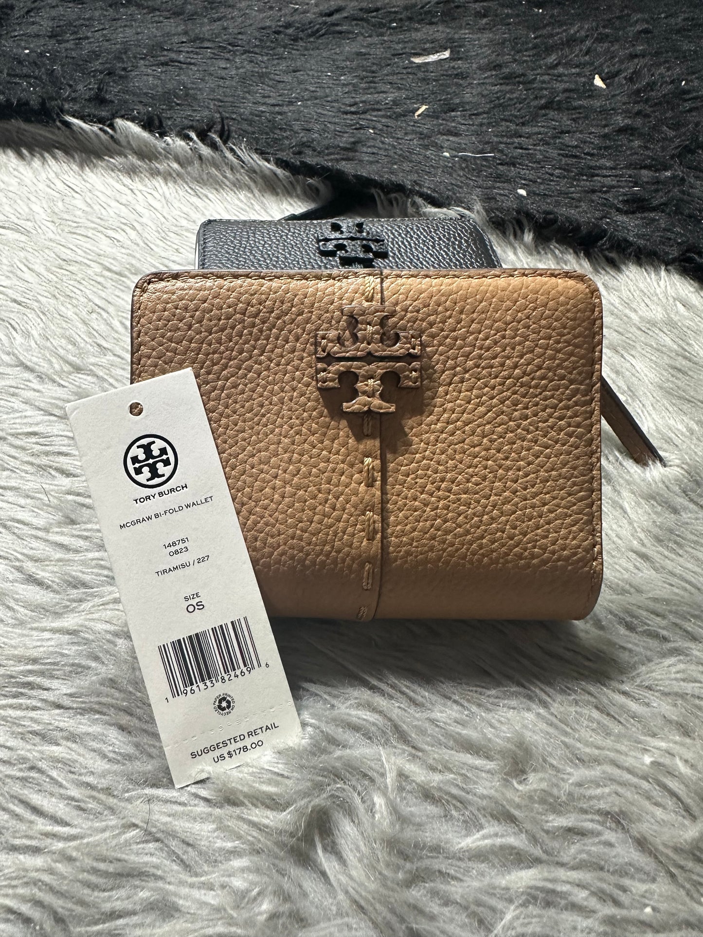 AUTHENTIC/ORIGINAL Tory Burch McGraw Bifold Wallet Tiramisu Brown