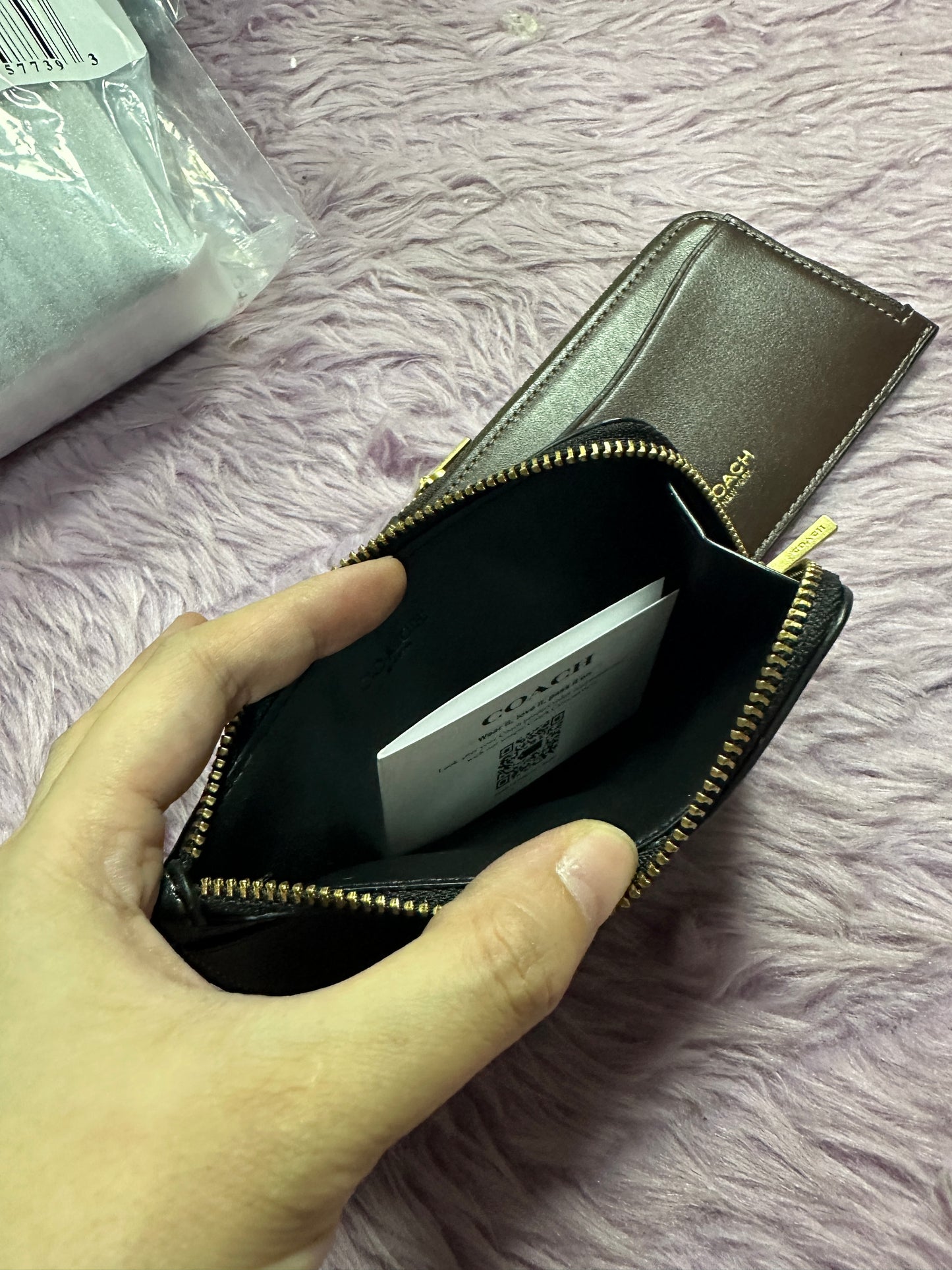 ORIG & IMPORTED CCH Slim Zip Card Case Wallet