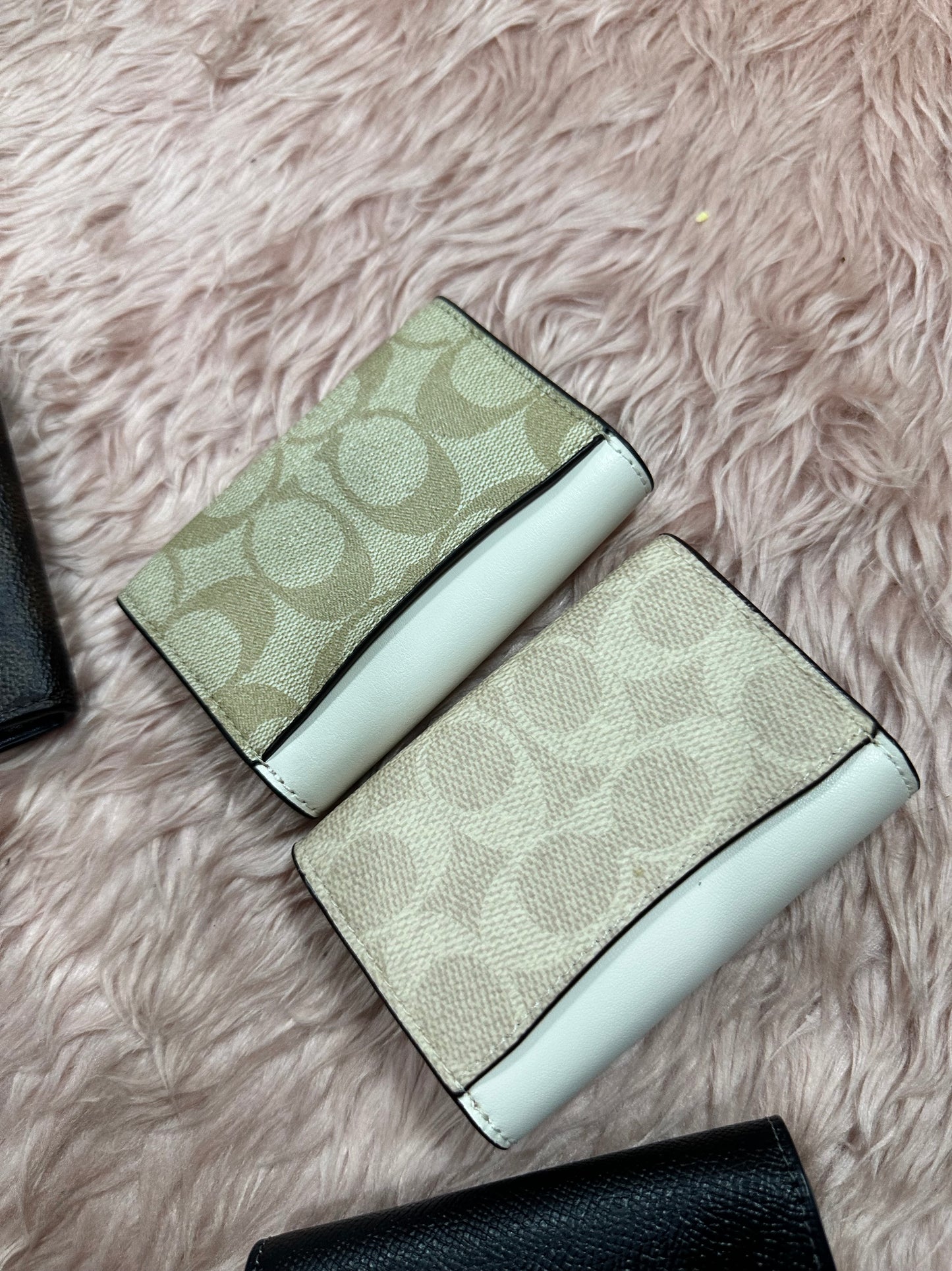 ORIG & IMPORTED CCH Flap Card Case Small Wallet In Signature Canvas pink Floral