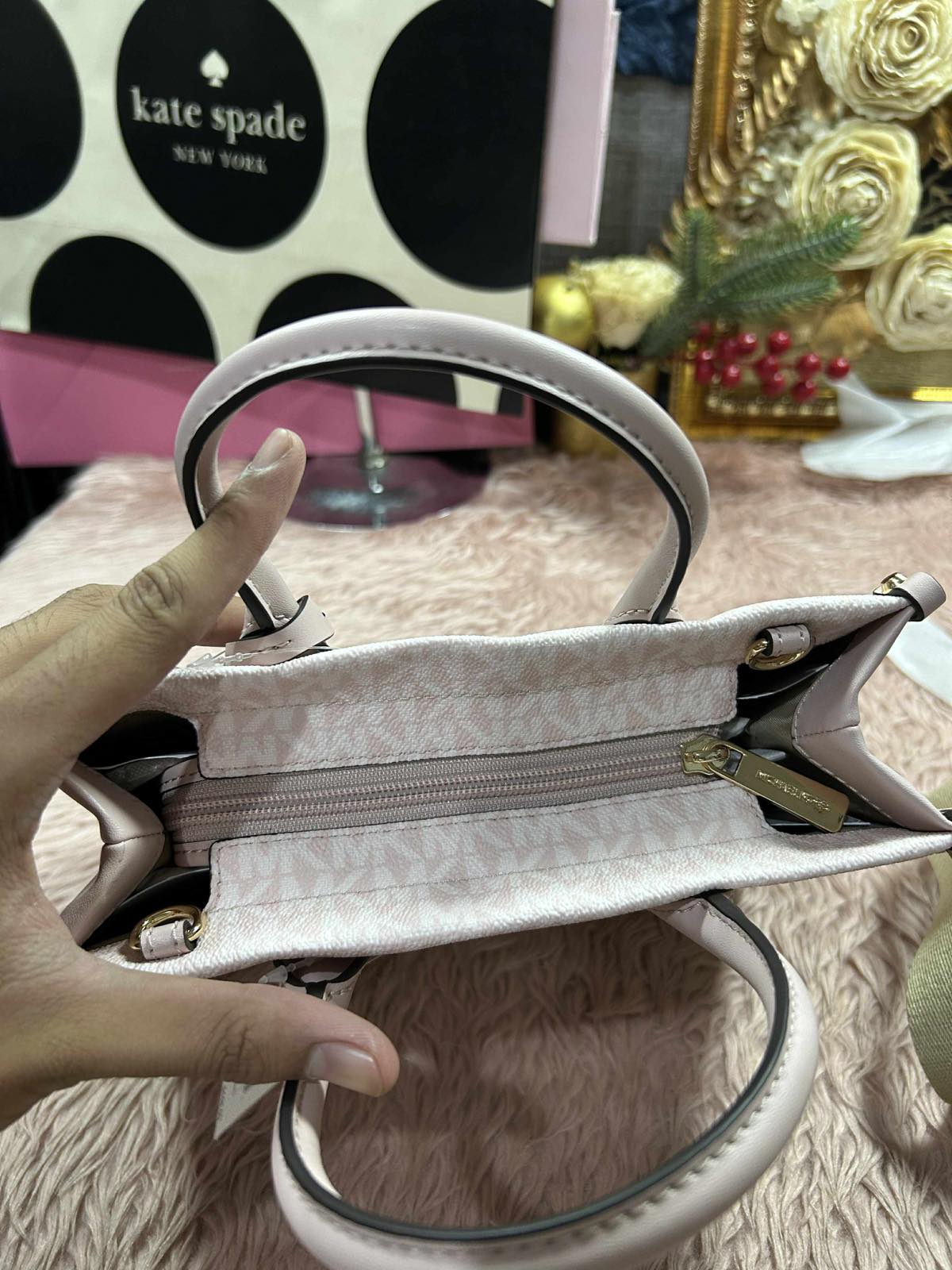 ORIG & IMPORTED MK Mirella Small Ombré Signature Logo Crossbody Pink Bag