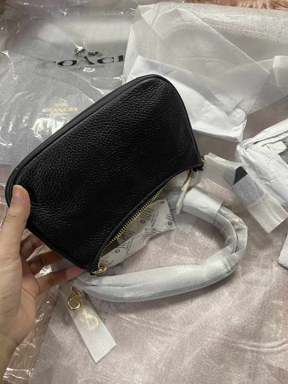 ORIG & IMPORTED Coach Teri Mini Crossbody Bag Black Chain Shoulder