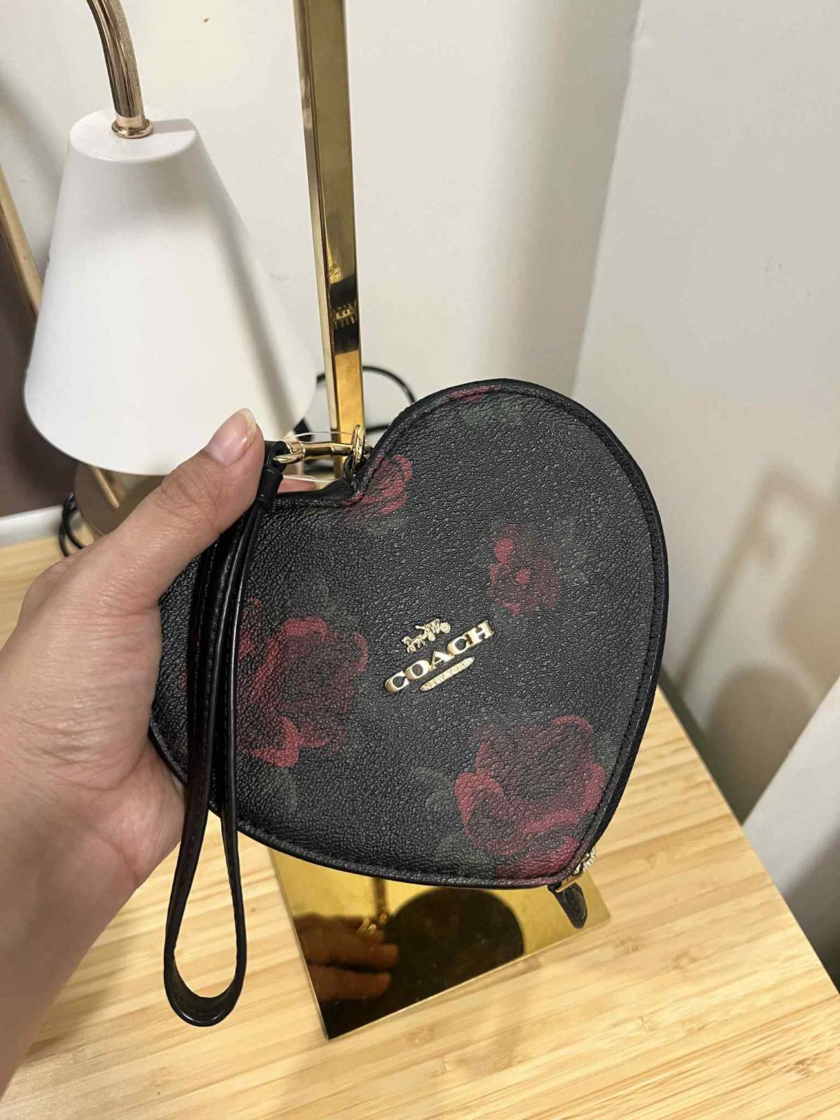 ORIG Preloved Coach Large Heart black Wallet with Floral Print