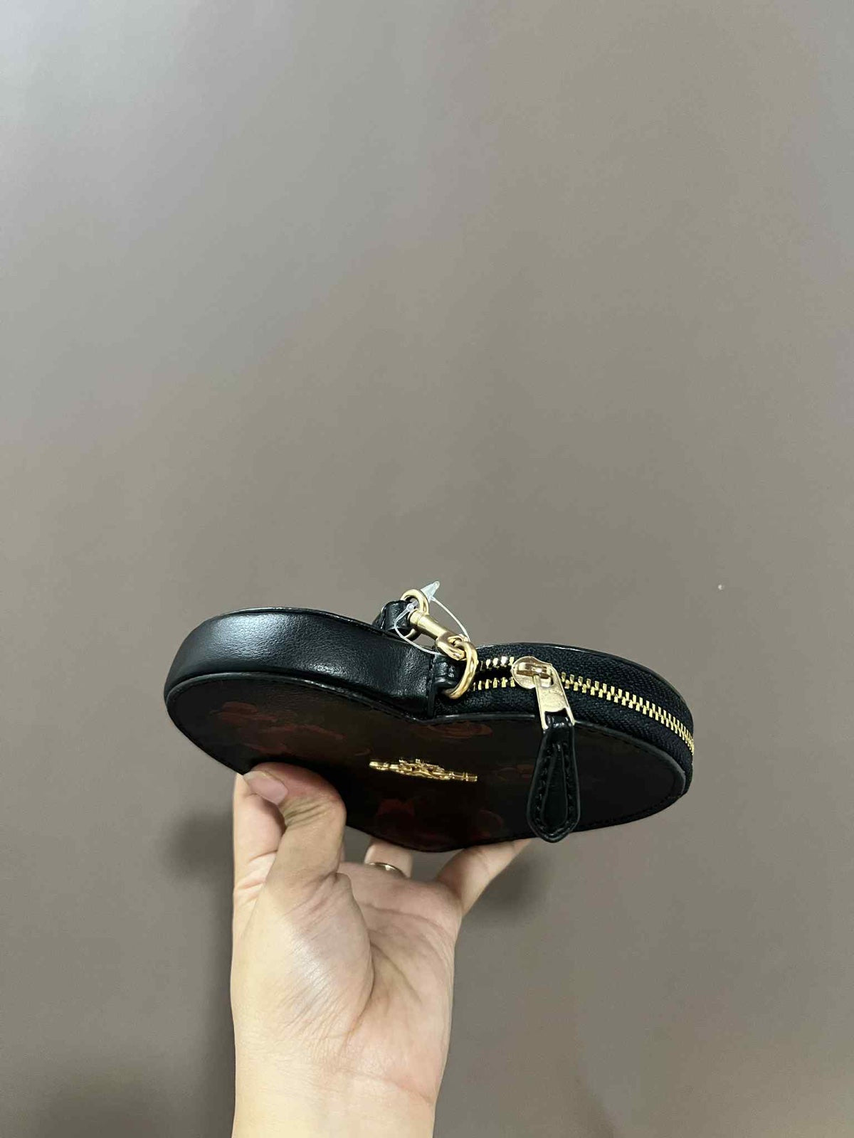 ORIG Preloved Coach Large Heart black Wallet with Floral Print