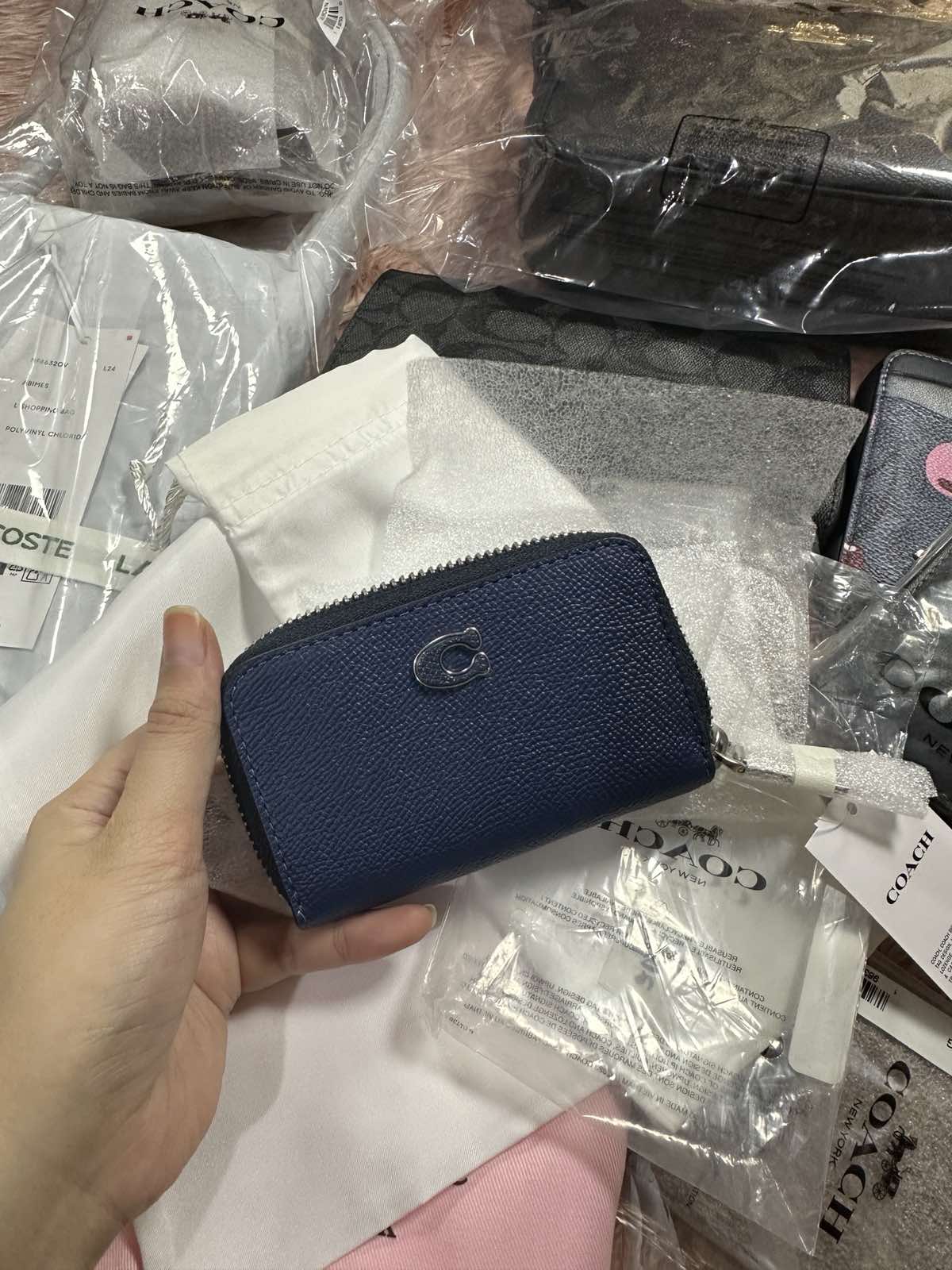 ORIG & IMPORTED Coach Essential Small Zip Around Card Case Wallet in Pink / Blue