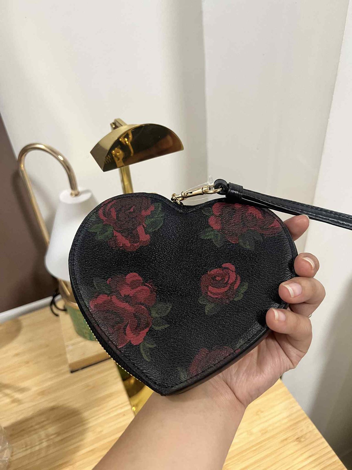 ORIG Preloved Coach Large Heart black Wallet with Floral Print